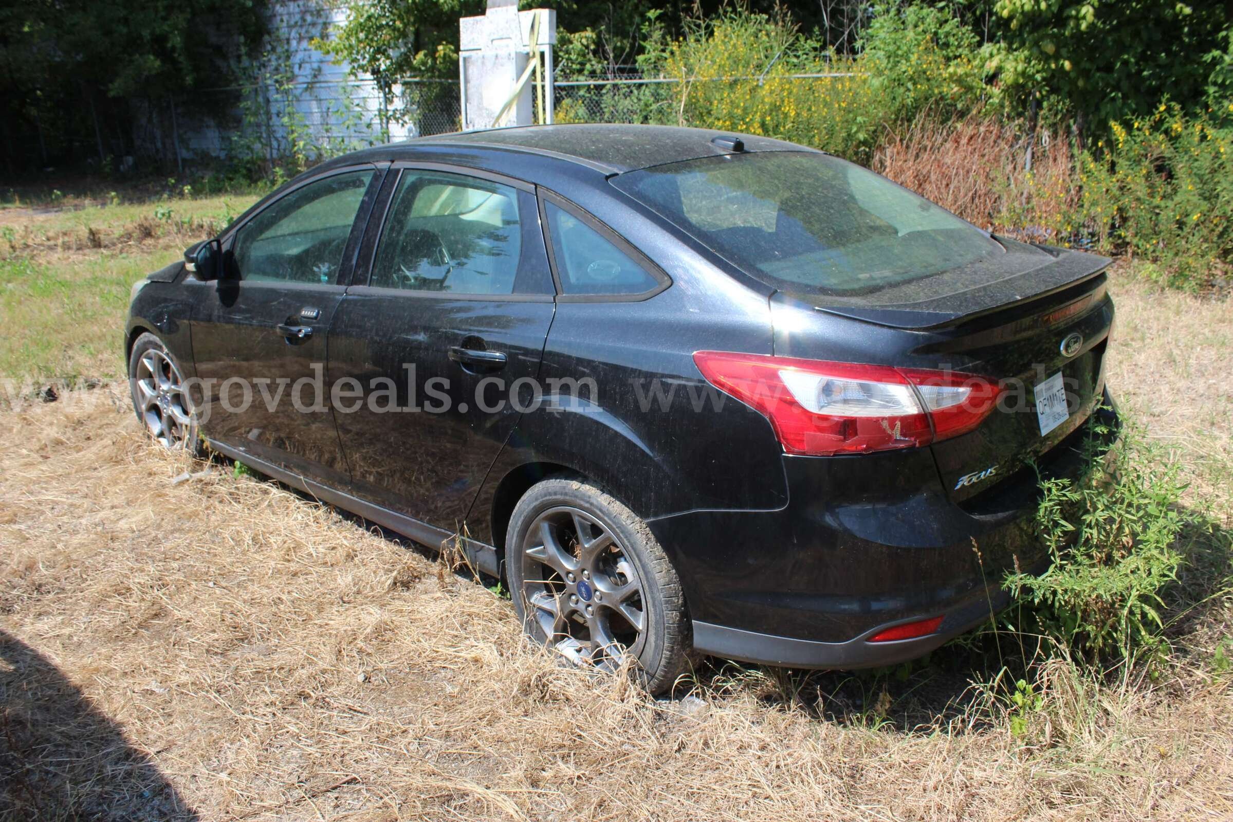 2013 Ford Focus SE Sedan Ford Focus Government Surplus Auction - Photo #4