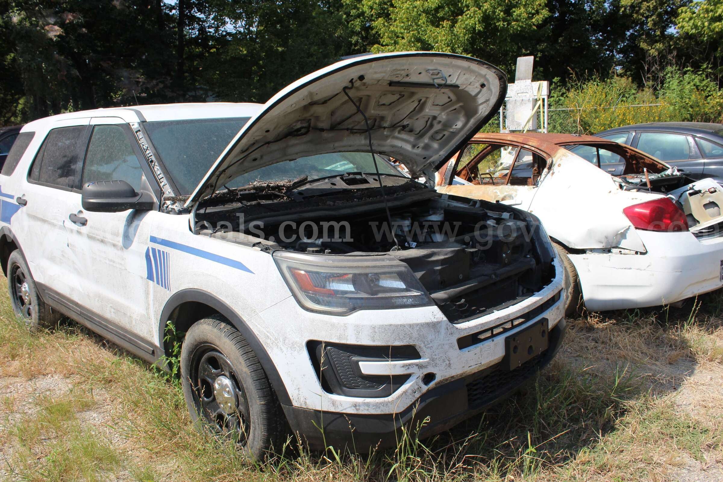 2017 Ford Explorer Police 4WD Ford Explorer Government Surplus Auction - Primary Photo