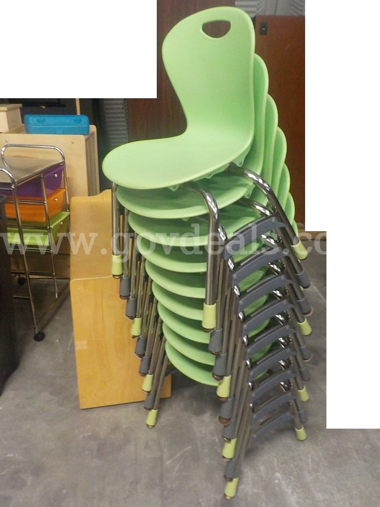 Kids Lot - Carpets, Furniture, Toys, Kitchens - September 2026   Government Surplus Auction - Photo #3
