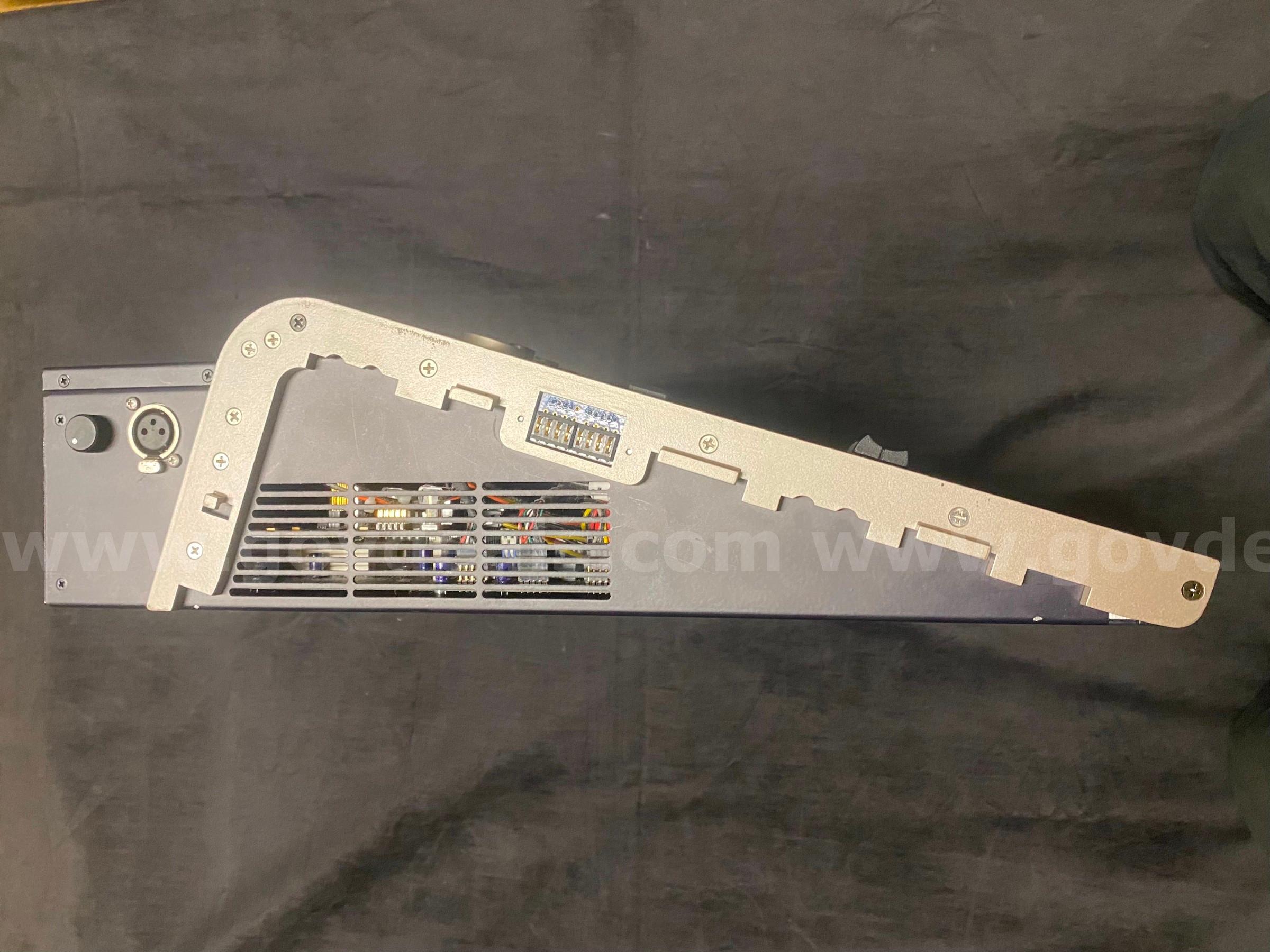ETC Ion 1000 Classic with ETC 2X20 Universal Fader Wing ETC 1000 Government Surplus Auction - Photo #3