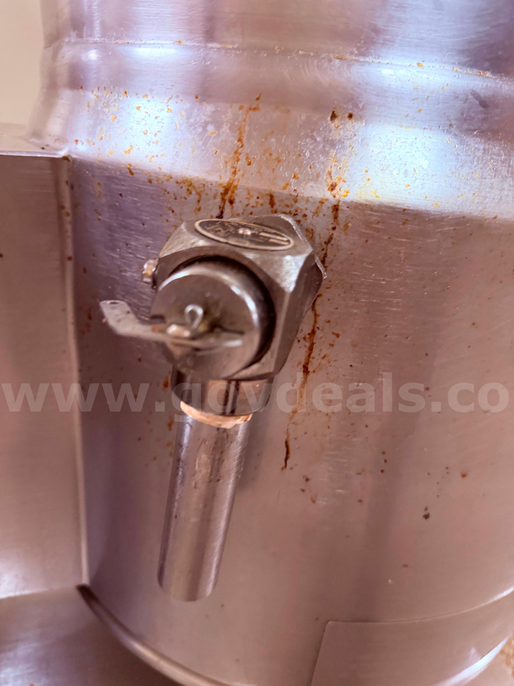 Blodgett Tilting Electric Kettle Blodgett KTT-12E Government Surplus Auction - Photo #5