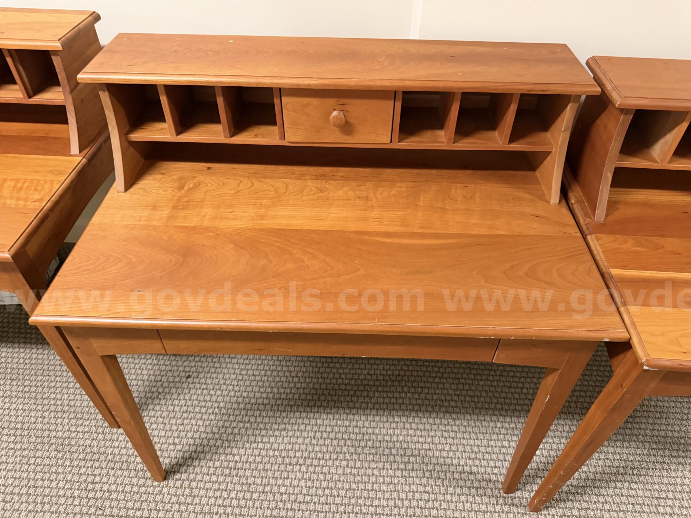 Lot of 9 writing style desks and chairs   Government Surplus Auction - Photo #6