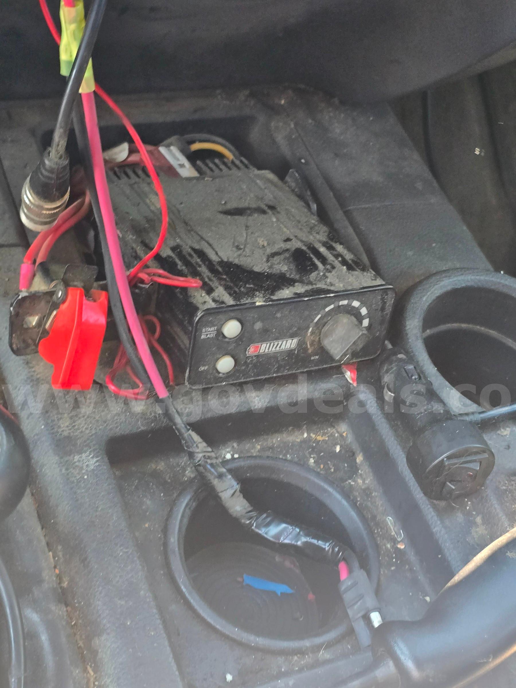 2011 Dodge Ram 2500 with a snow plow and salt spreader. Dodge Ram Ram 2500 Government Surplus Auction - Photo #6