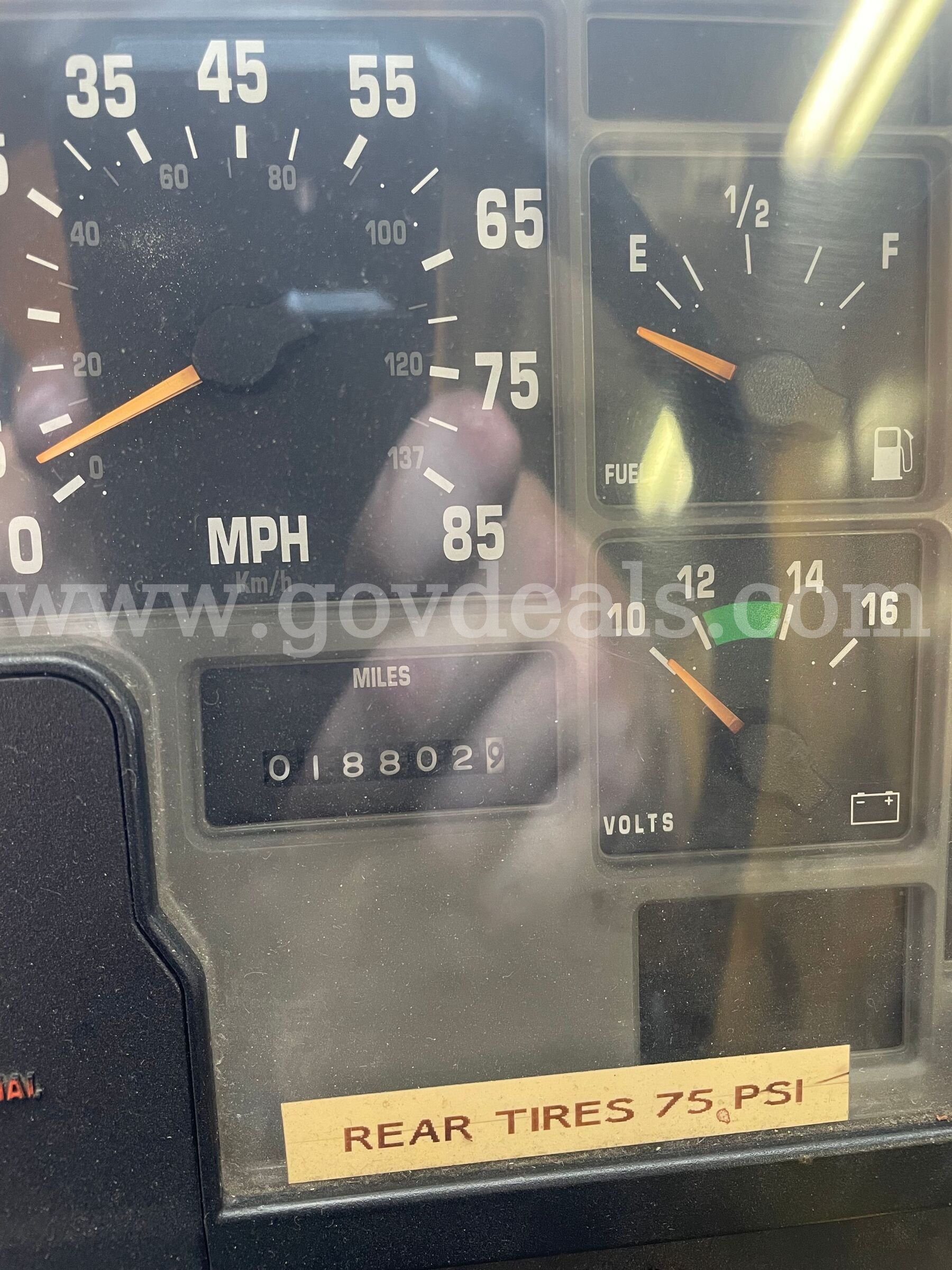 1996 International 1652 SC Command Center International 1652 Government Surplus Auction - Photo #5