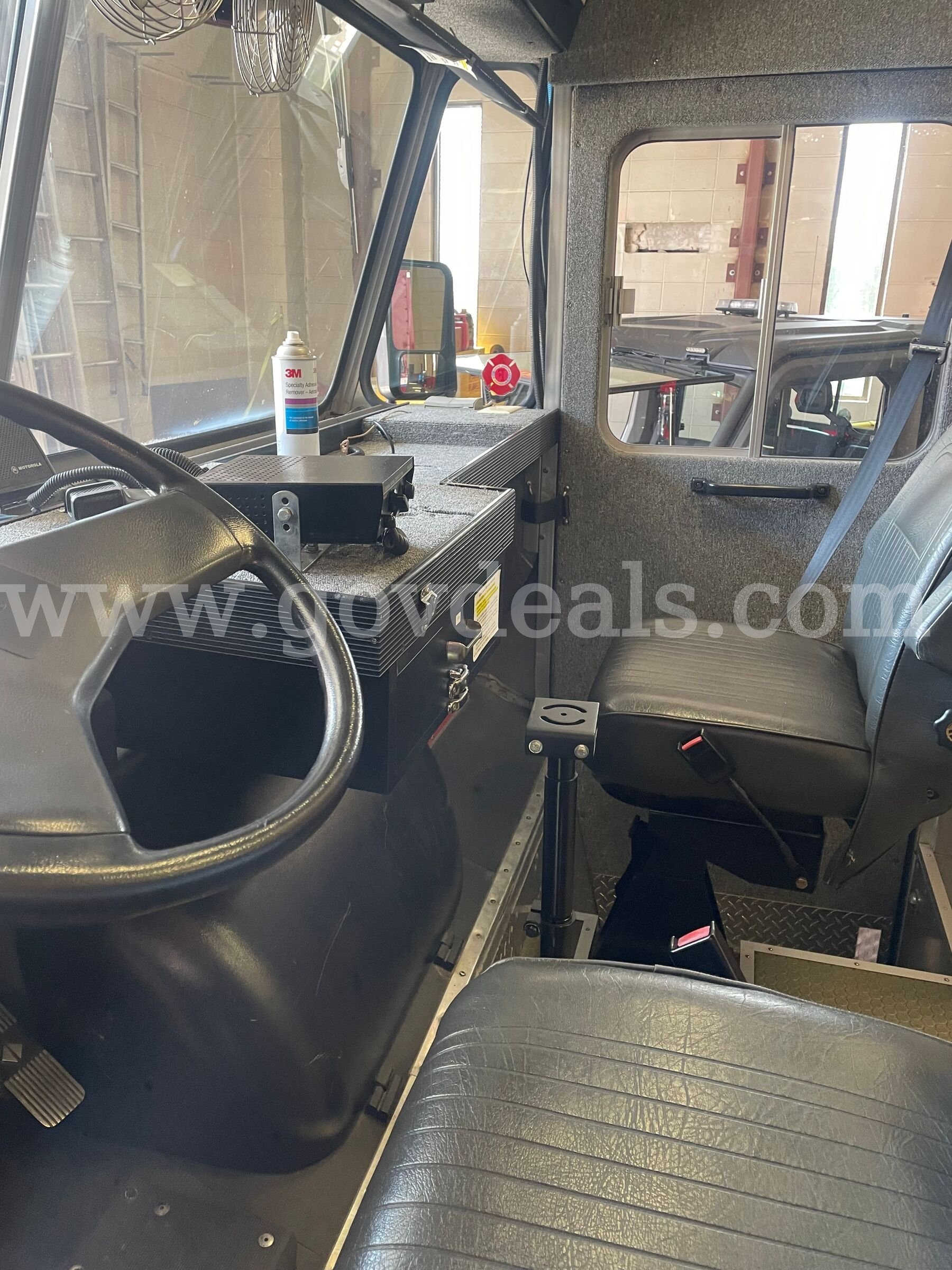 1996 International 1652 SC Command Center International 1652 Government Surplus Auction - Photo #6