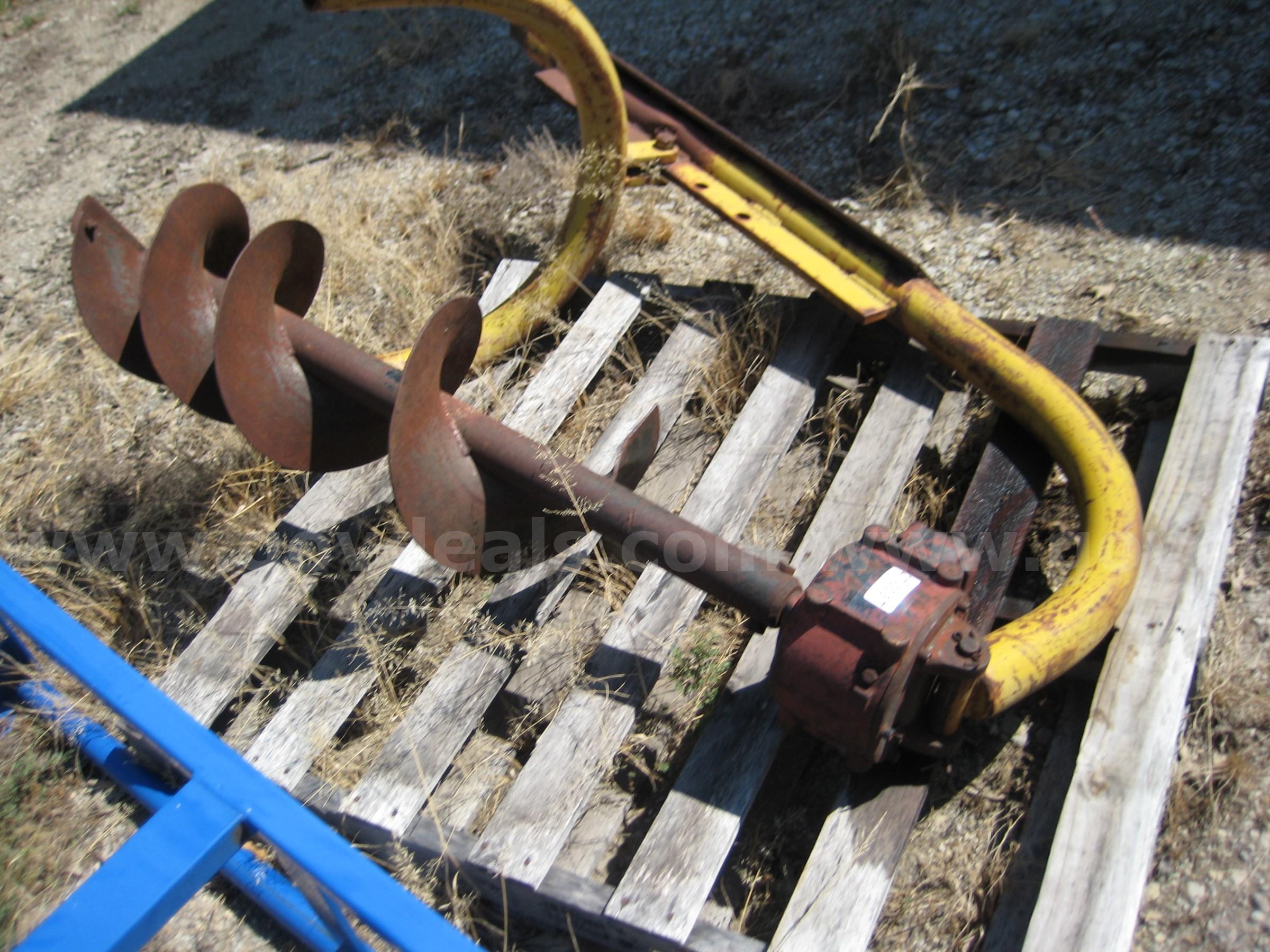 1 EA. HOLE AUGER 3 POINT  12" Government Surplus Auction - Photo #2
