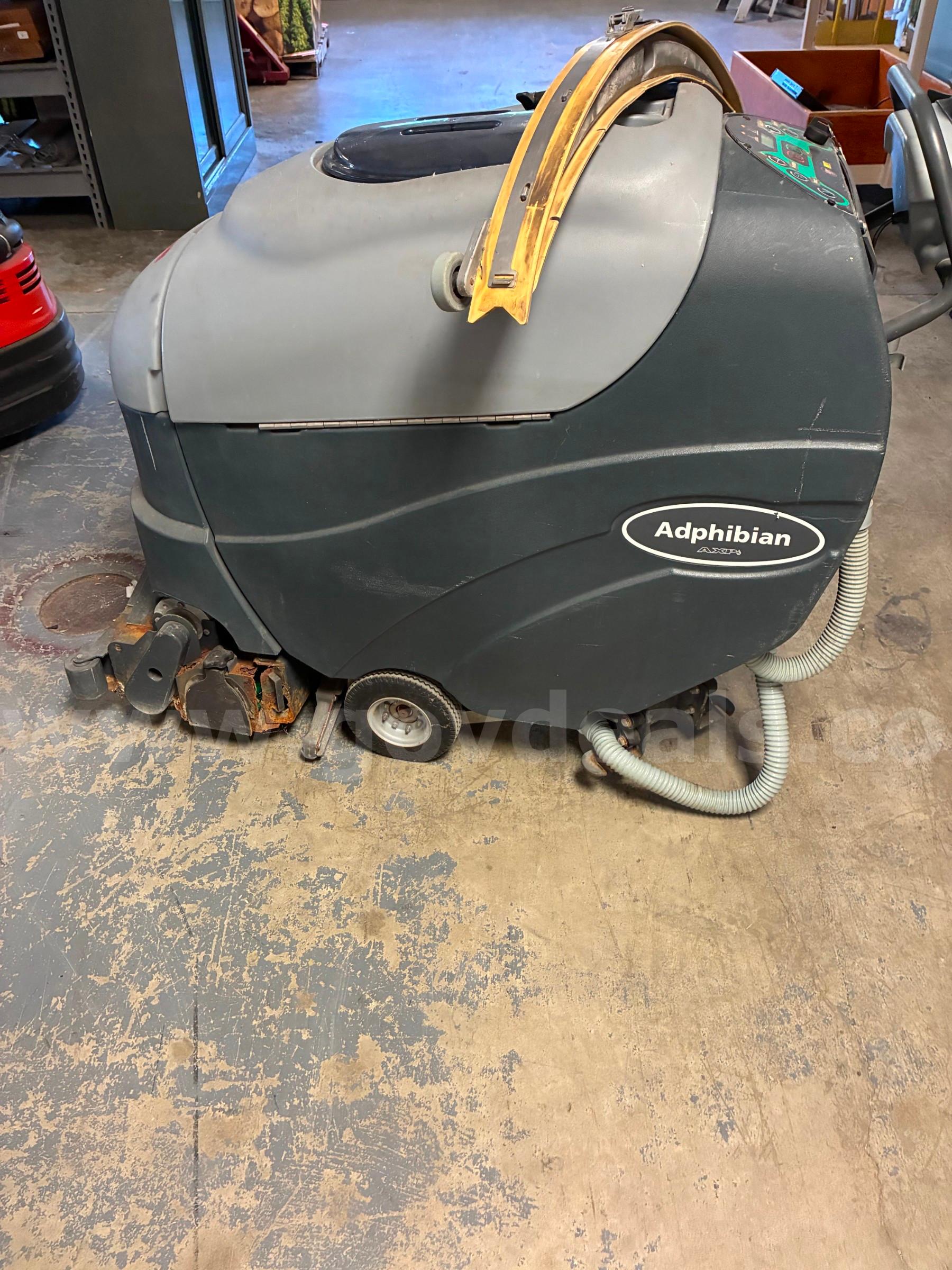 Adphibian Floor scrubber