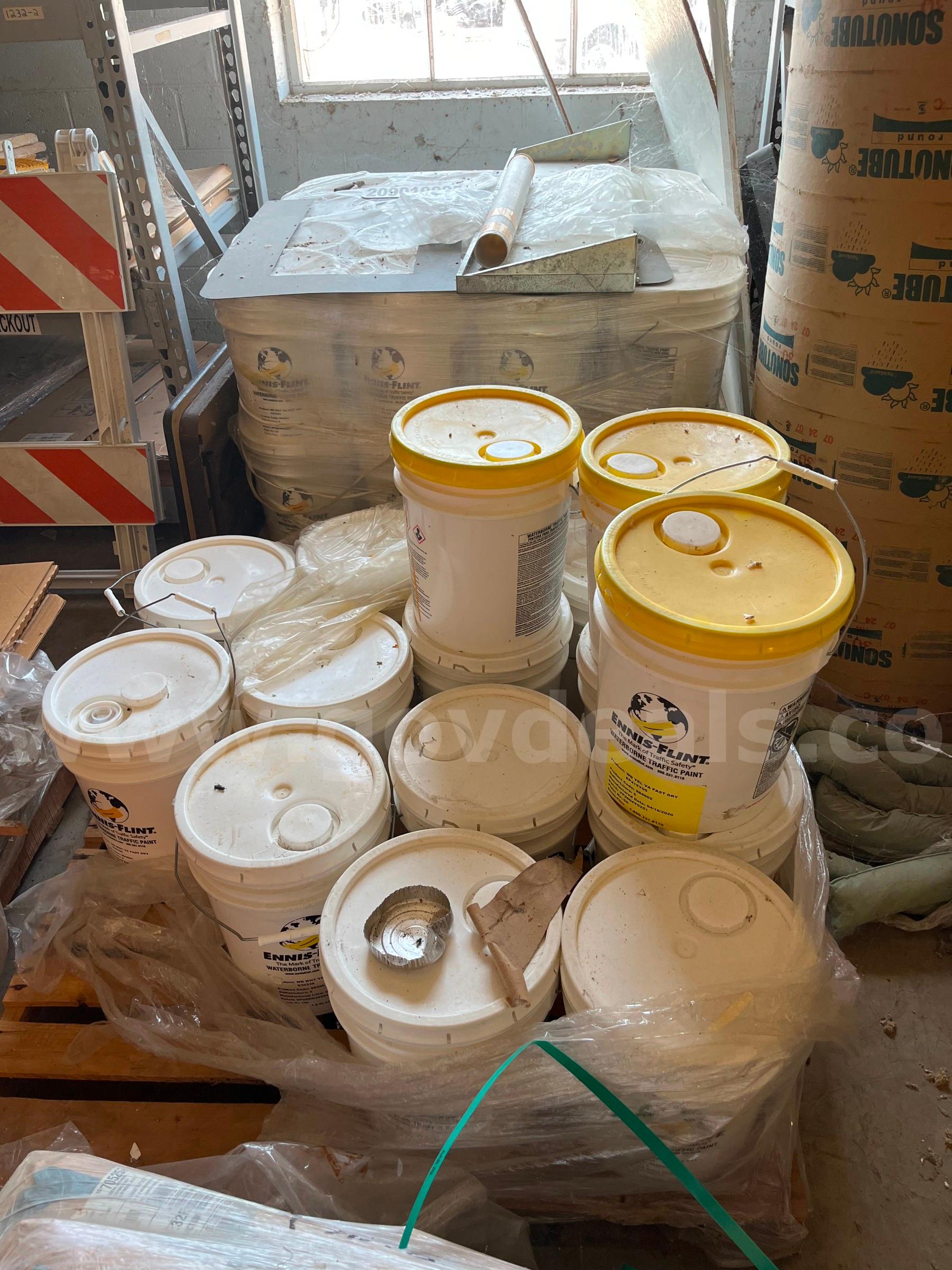 Street Paint and Glass Beads   Government Surplus Auction - Photo #3