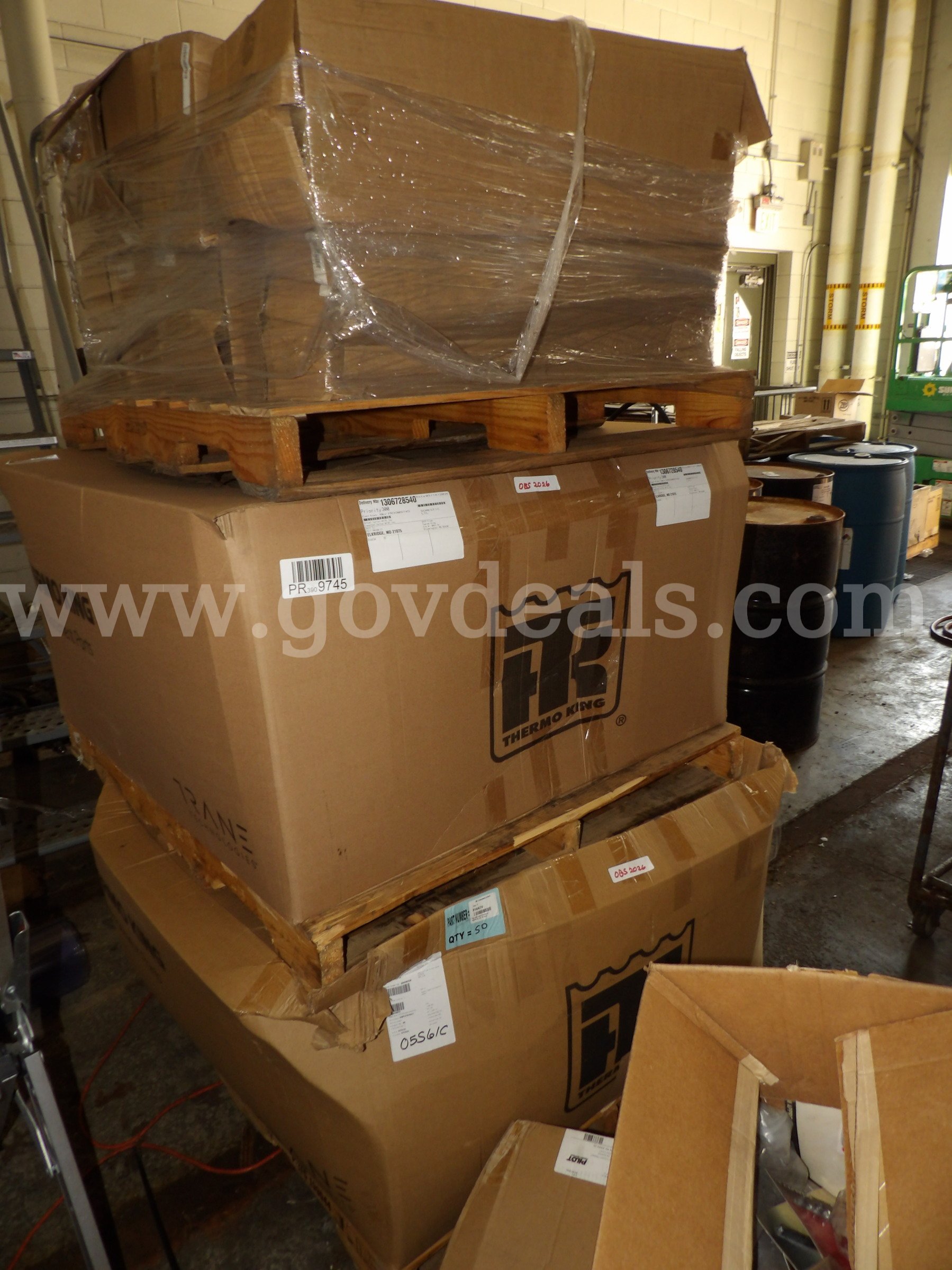 13 Pallets of Obsolete Parts   Government Surplus Auction - Photo #6
