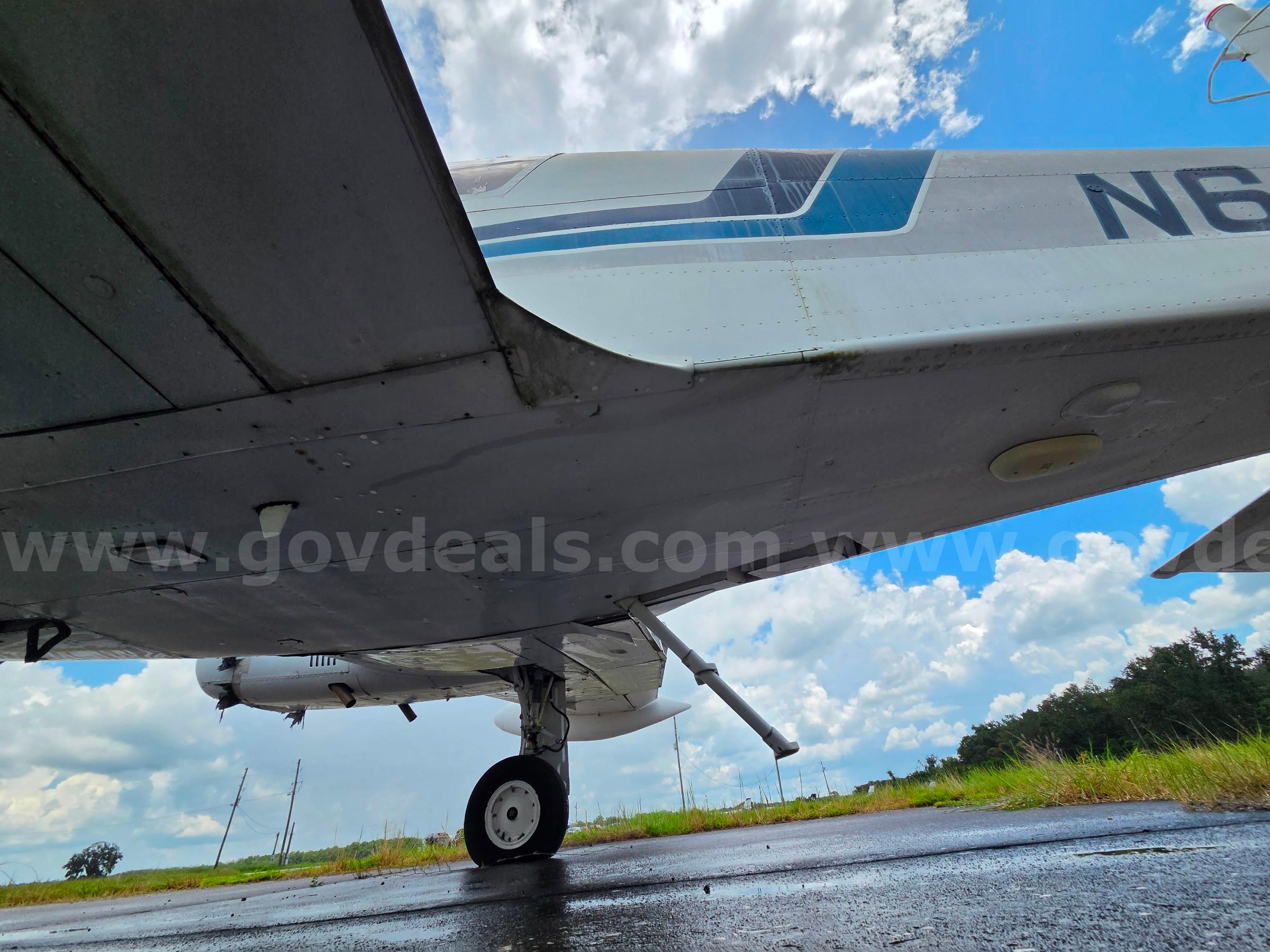 1958 Cessna 310C Aircraft Cessna 310C Government Surplus Auction - Photo #2