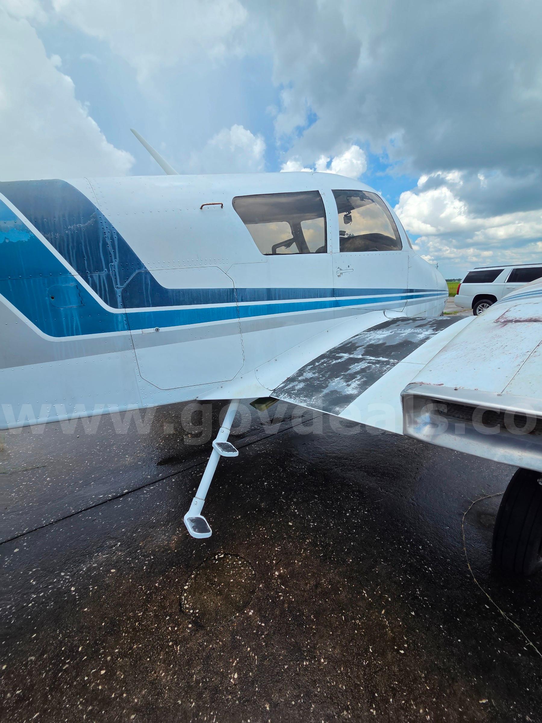 1958 Cessna 310C Aircraft Cessna 310C Government Surplus Auction - Photo #4