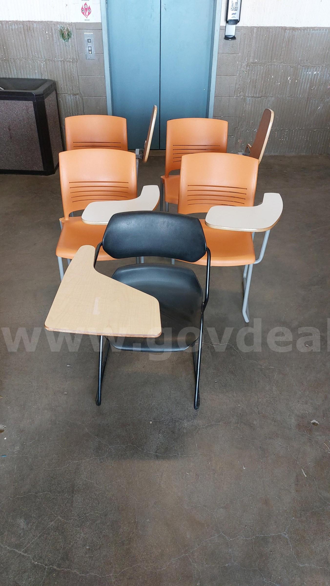 5x Classroom Desks   Government Surplus Auction - Primary Photo