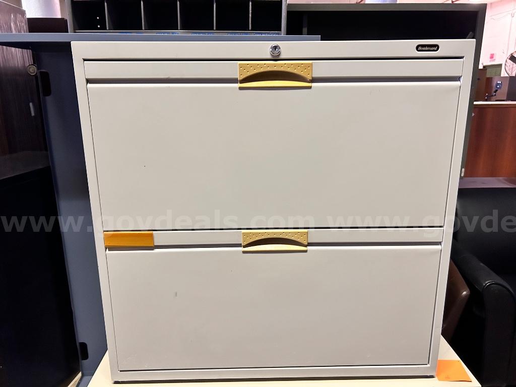 Boulevard 2-Drawer Lateral File Cabinet – Light Gray   Government Surplus Auction - Primary Photo