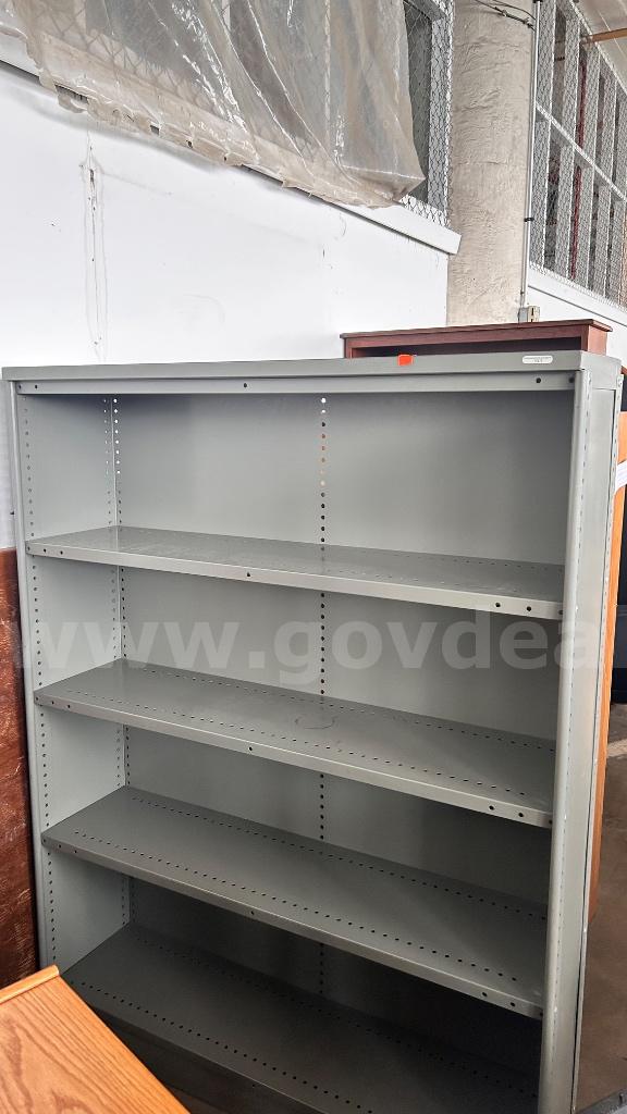 Heavy-Duty 5-Shelf Industrial Gray Steel Bookcase   Government Surplus Auction - Primary Photo