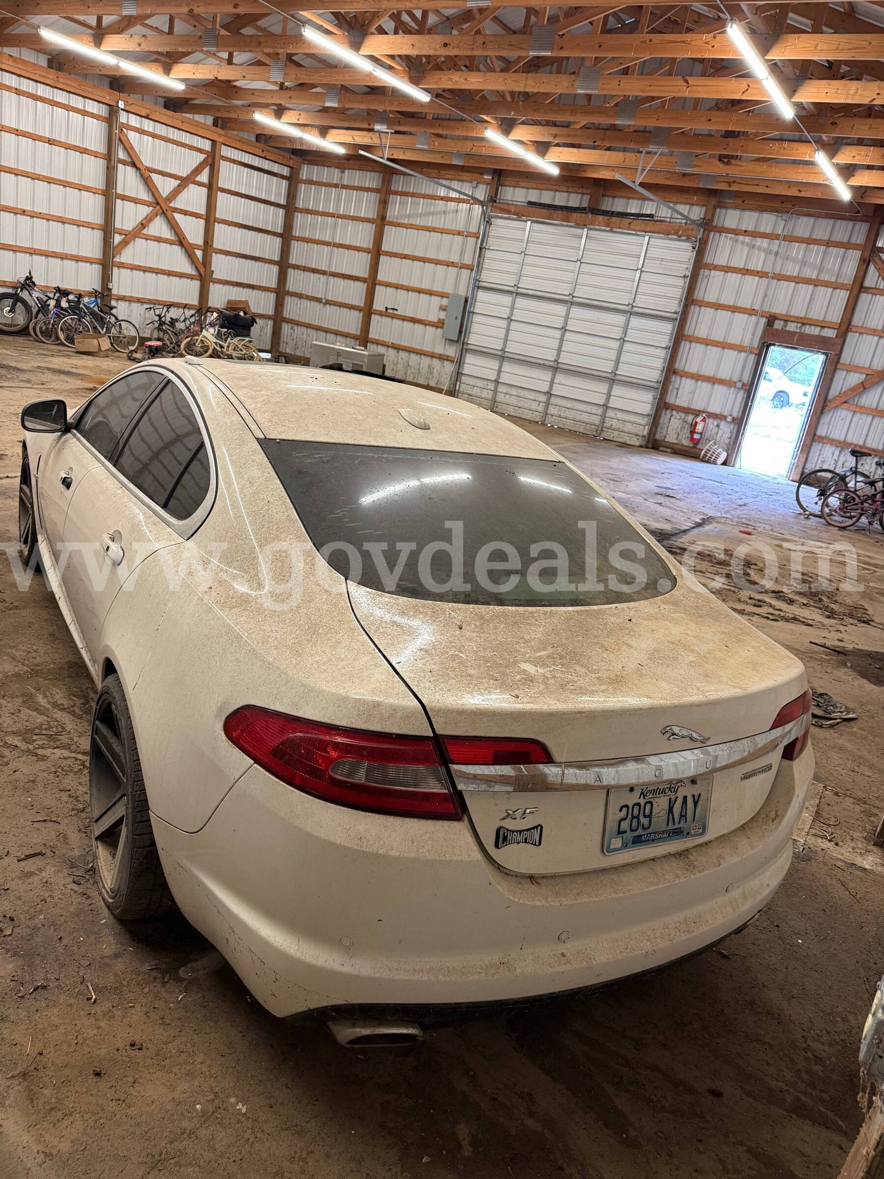 2009 Jaguar XF-Series Jaguar XF-Series Government Surplus Auction - Photo #4