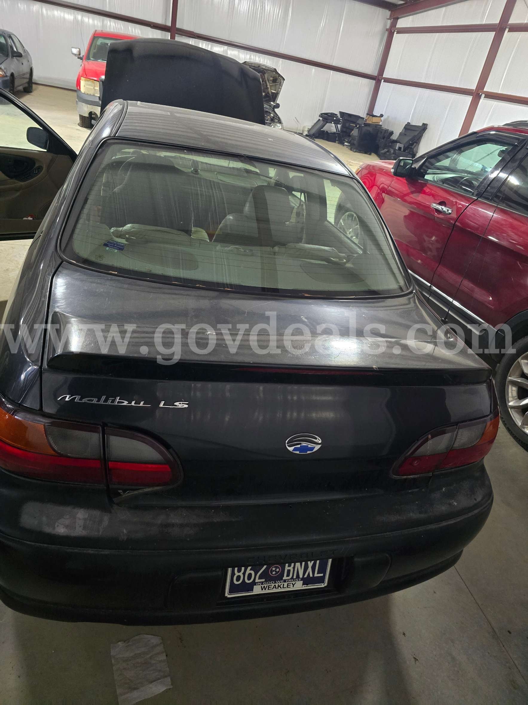 2002 Chevrolet Malibu Chevrolet Malibu Government Surplus Auction - Photo #4