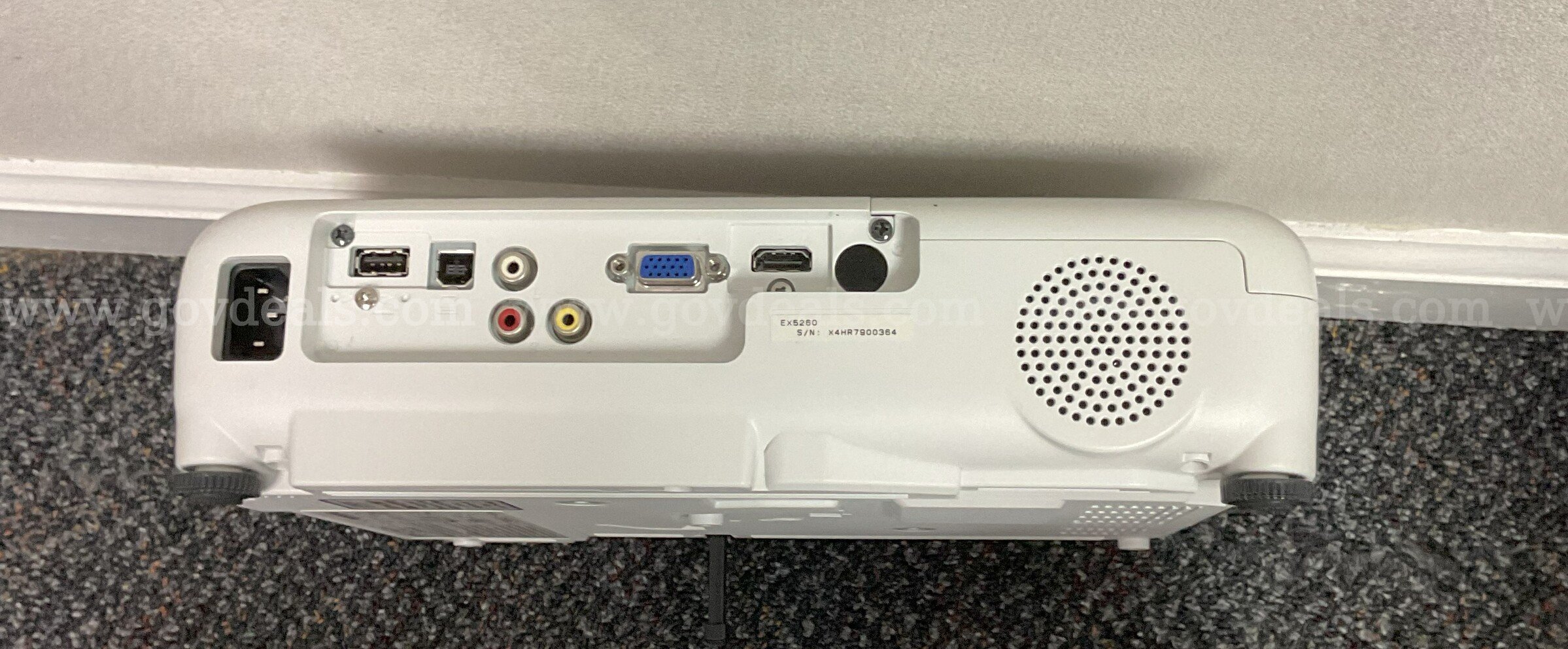 Used Epson LCD Projector EX9220 - crystal clear display. Seiko Epson Corp. EX9220 Government Surplus Auction - Photo #5
