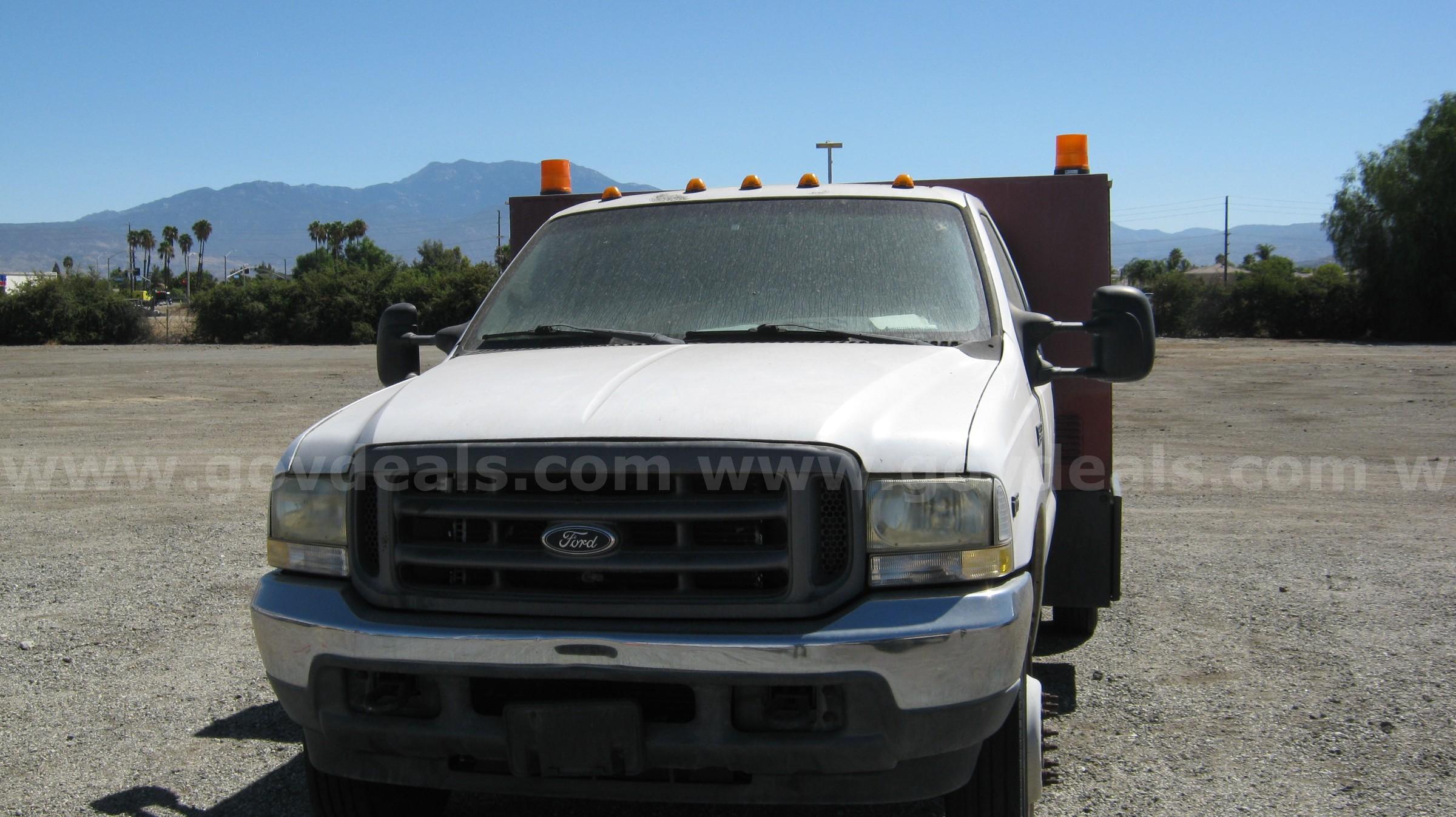 2003 Ford F-550