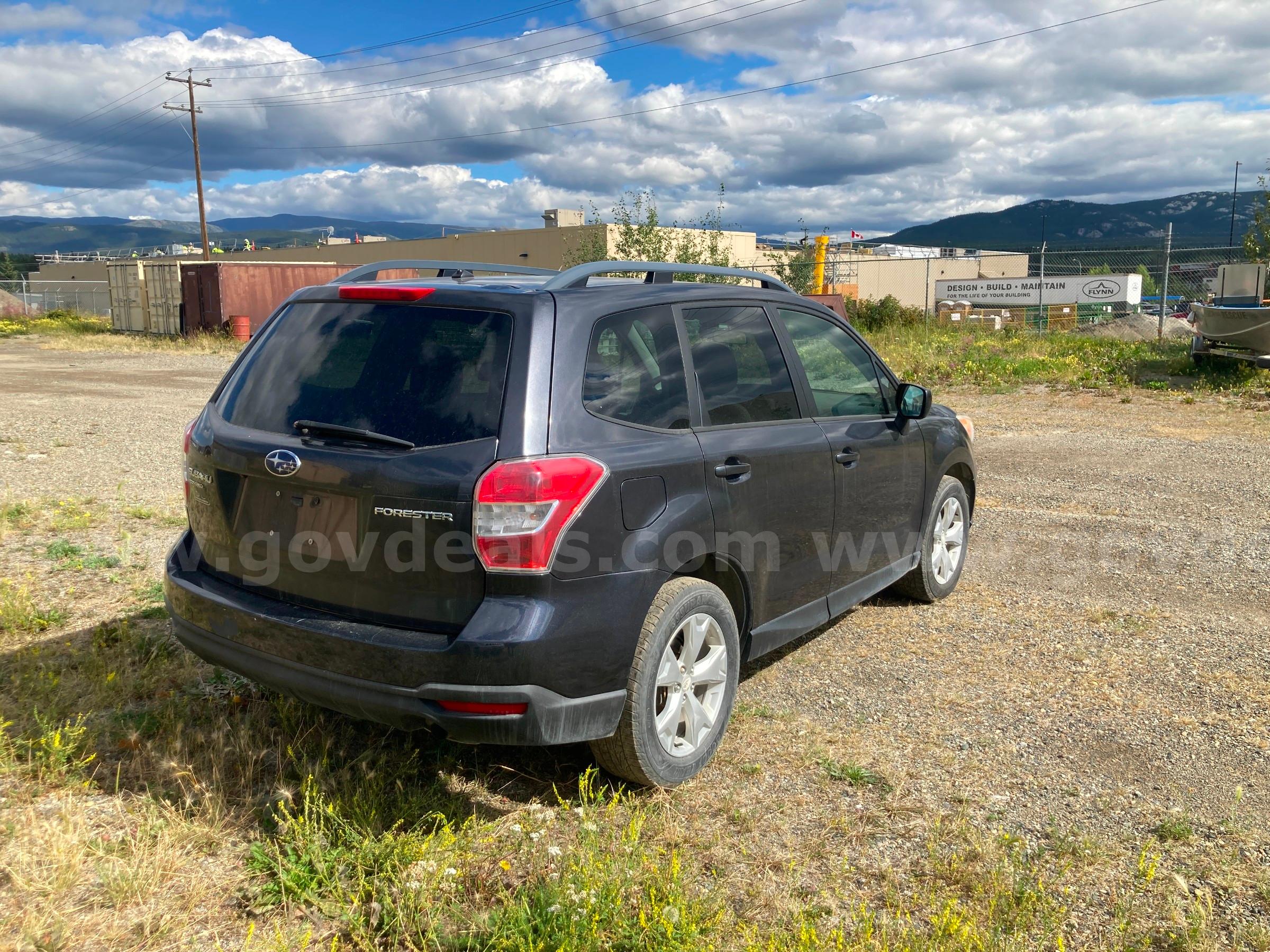 2014 Subaru Forester 4WD SPORT UTILITY 4-DR, 2.5L H4 SOHC 16V Subaru Forester Government Surplus Auction - Photo #4