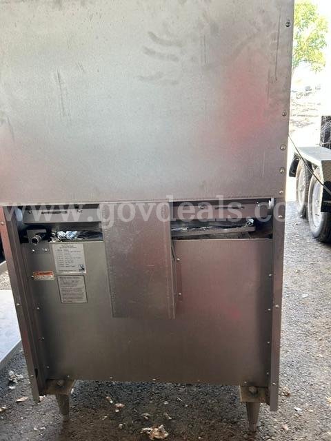 WOLF Oven/Range WOLF C349-901 Government Surplus Auction - Photo #5
