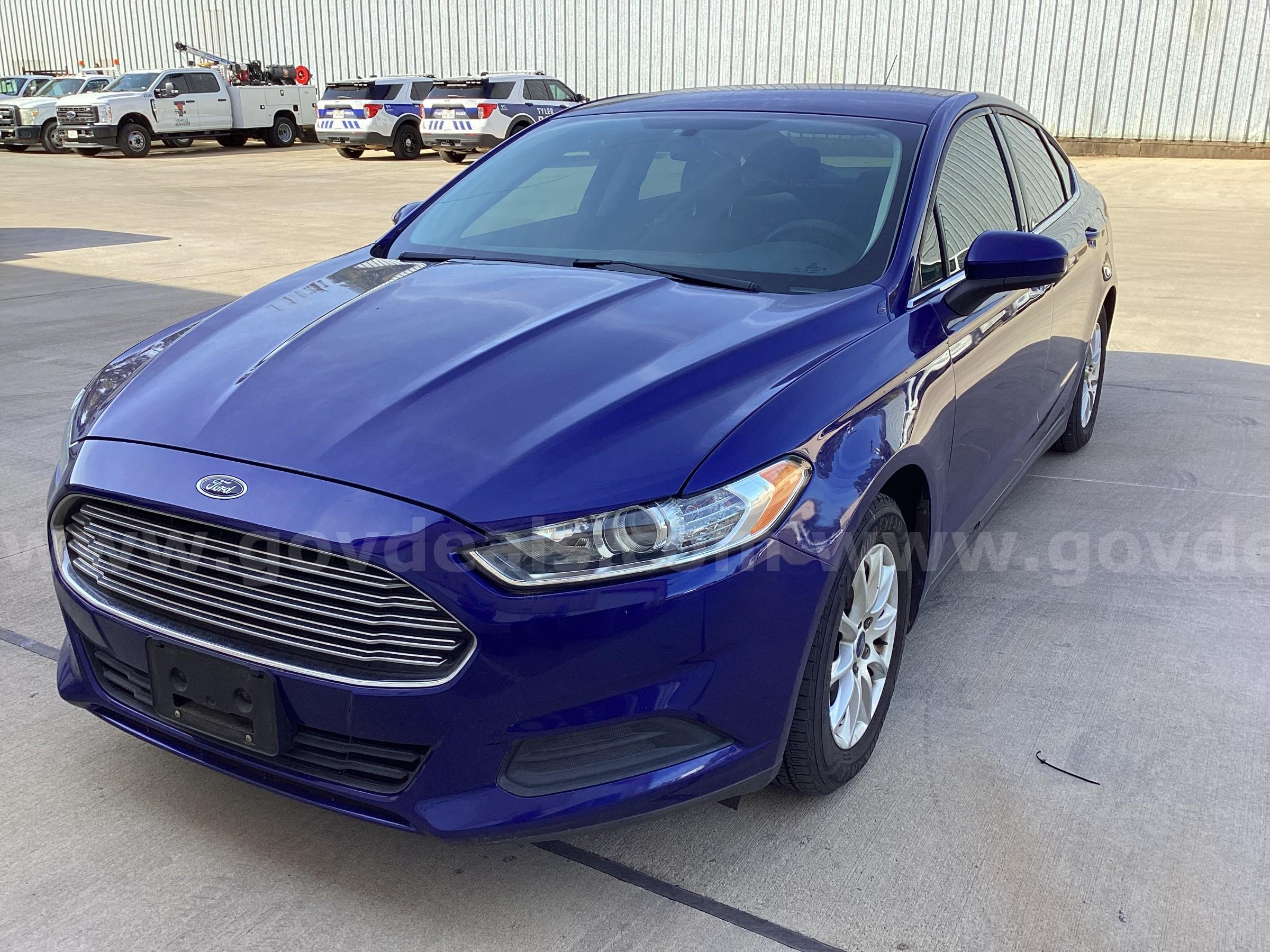 2015 Ford Fusion Ford Fusion Government Surplus Auction - Primary Photo