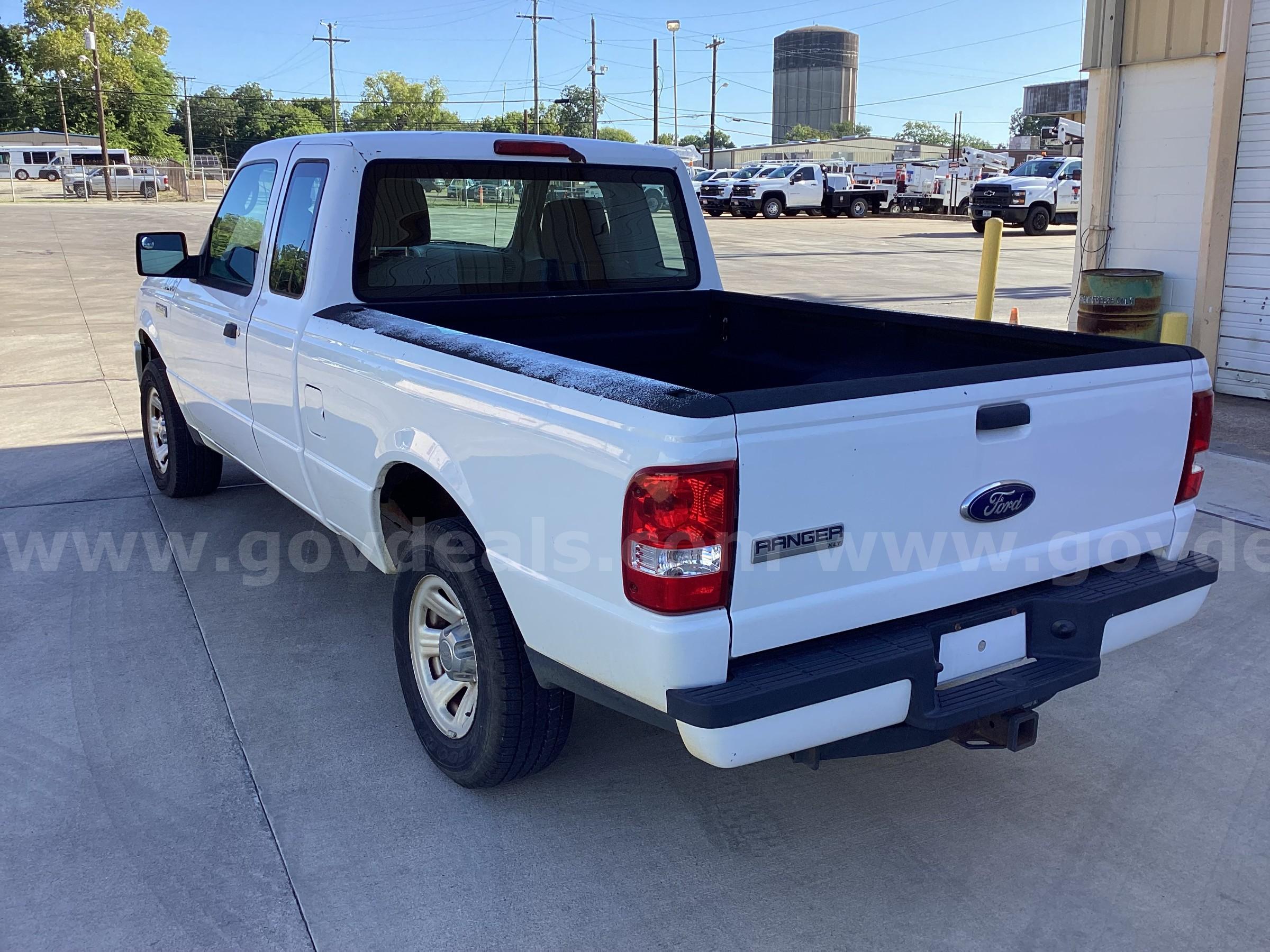 2010 Ford Ranger XLT SuperCab 2WD Ford Ranger Government Surplus Auction - Photo #5