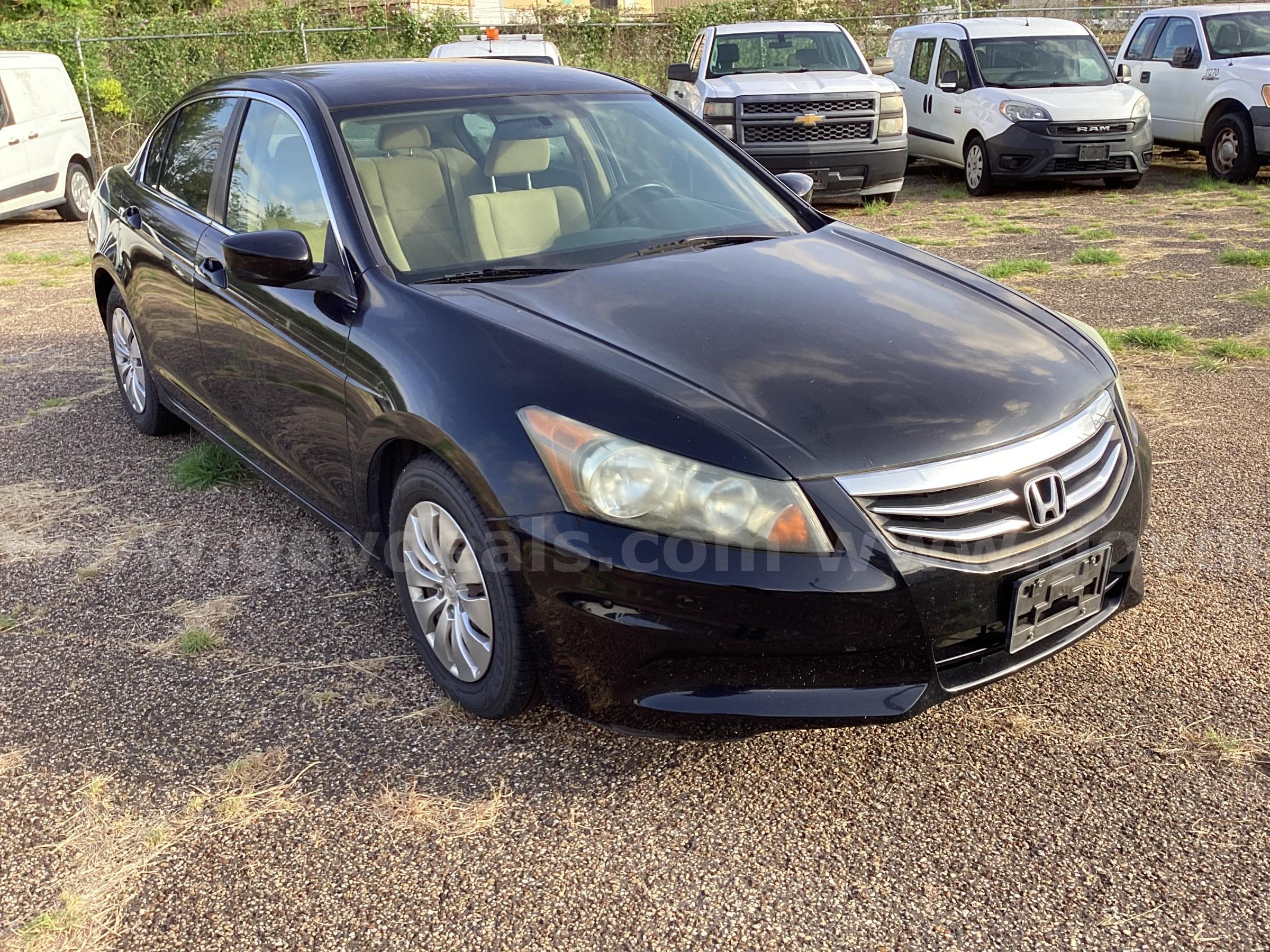 2012 Honda Accord Honda Accord Government Surplus Auction - Photo #4