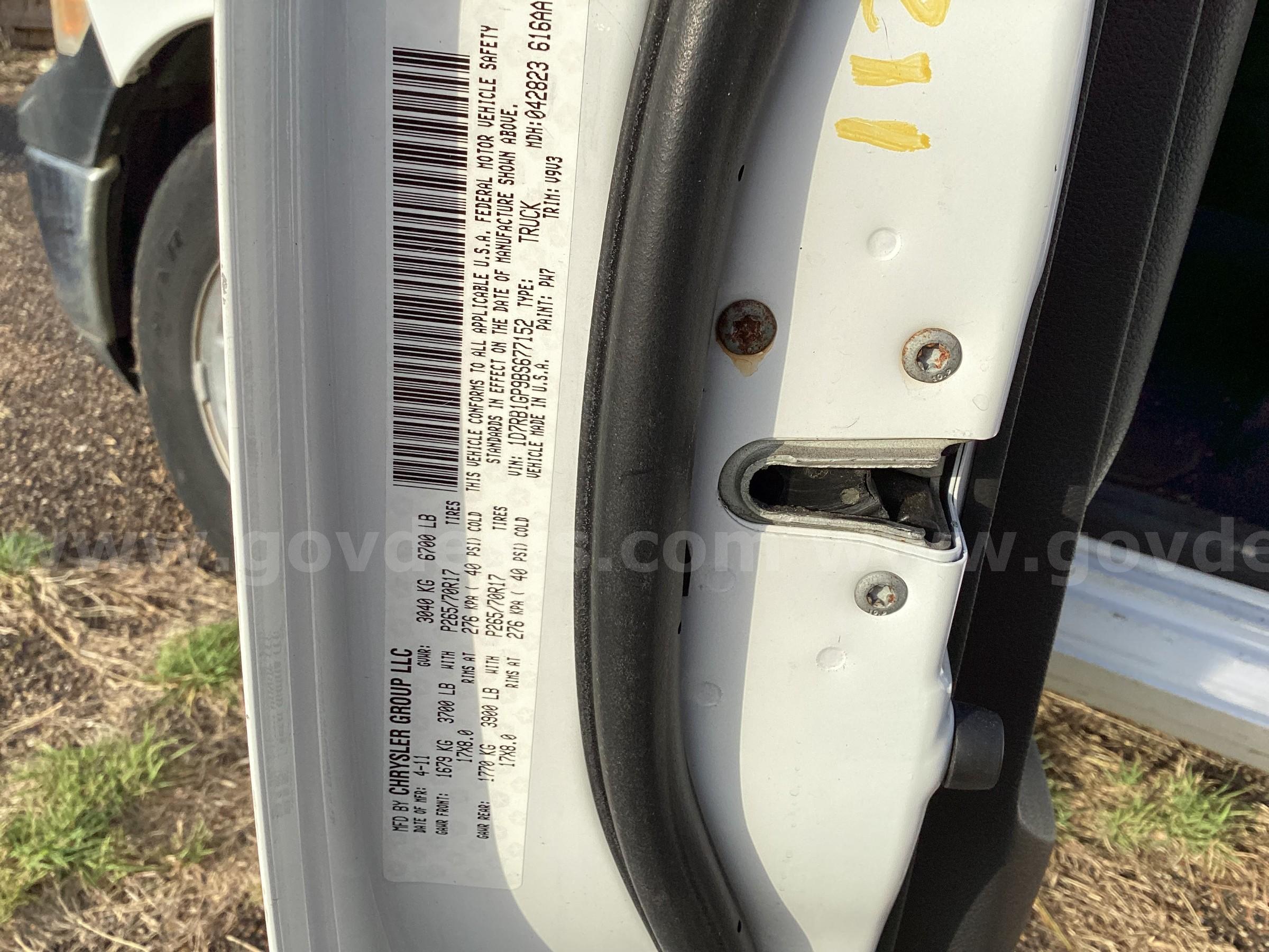 2011 RAM 1500 SLT Quad Cab 2WD RAM RAM 1500 Government Surplus Auction - Photo #6
