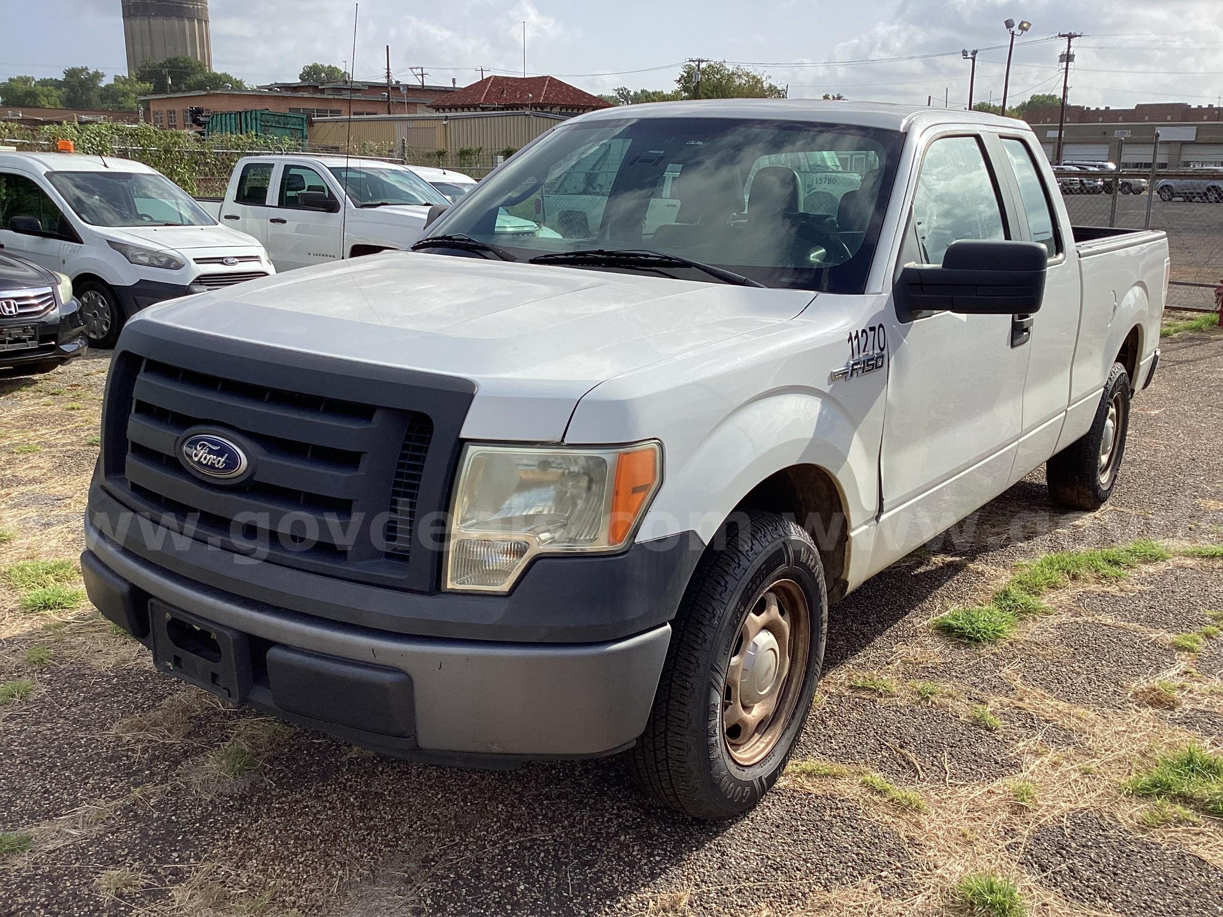 2011 Ford F-150 XL SuperCab 6.5-ft. Bed 2WD Ford F-150 Government Surplus Auction - Primary Photo
