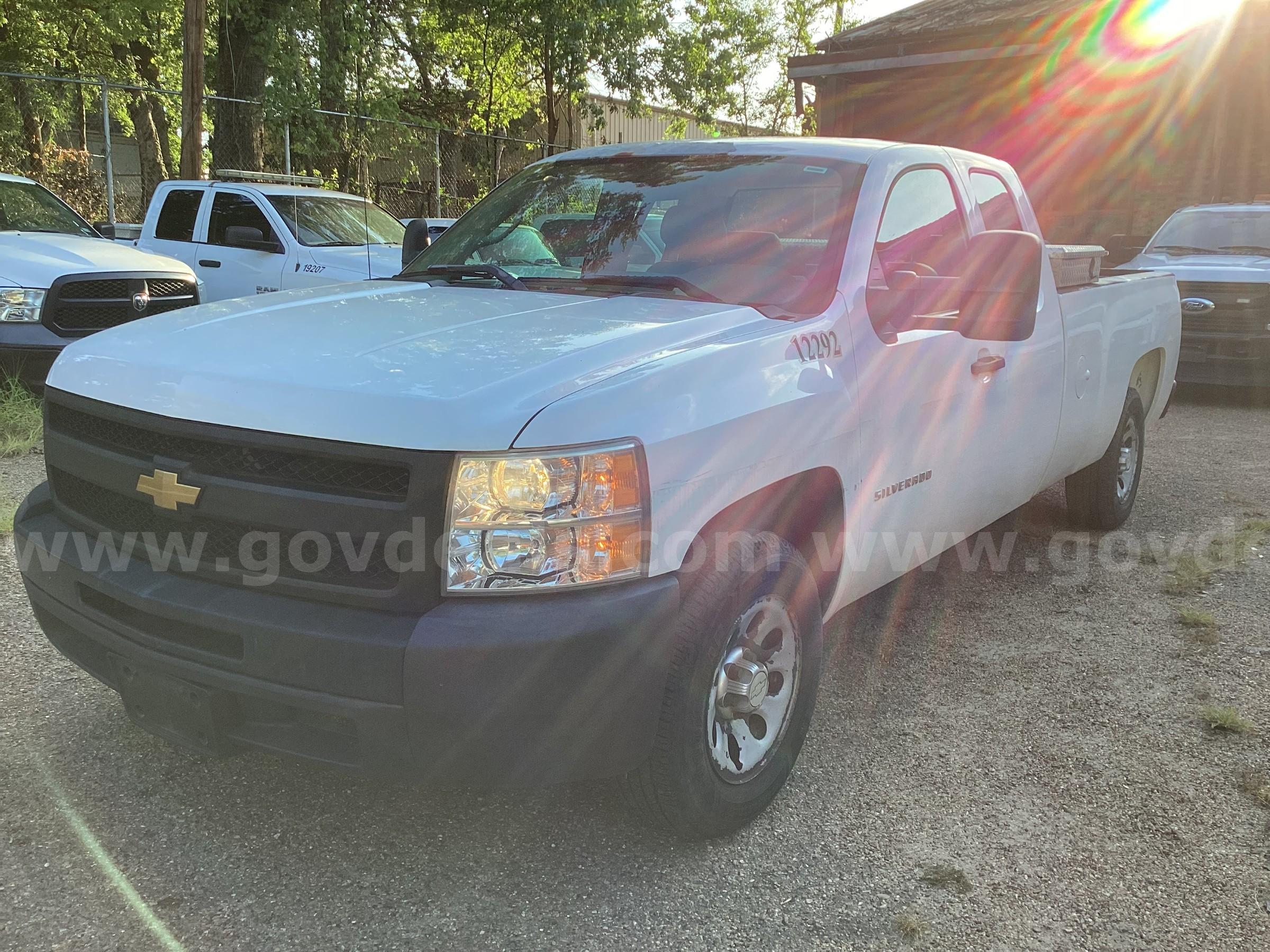 2012 Chevrolet Silverado 1500 Work Truck Ext. Cab 2WD Chevrolet Silverado Government Surplus Auction - Primary Photo