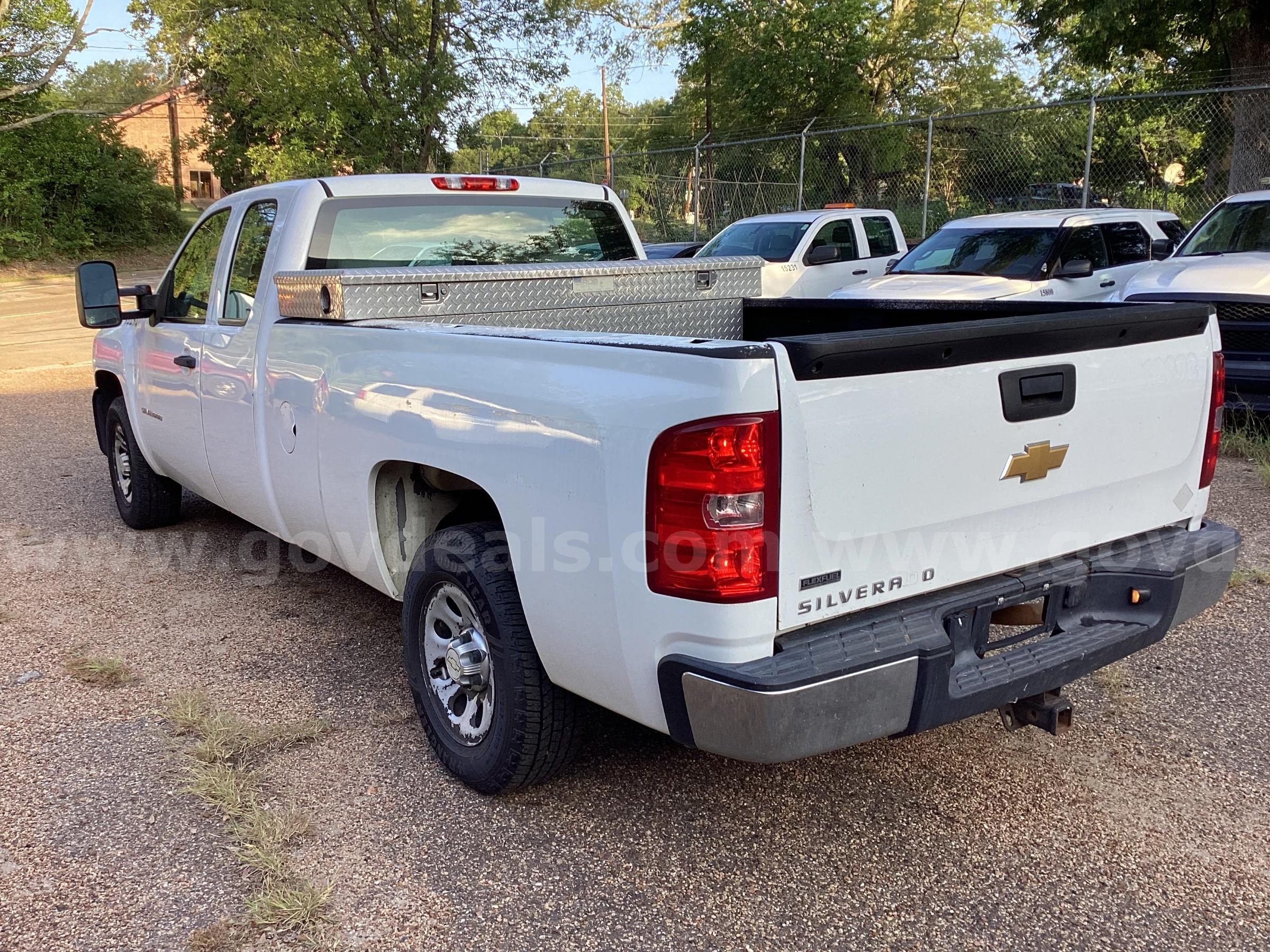 2012 Chevrolet Silverado 1500 Work Truck Ext. Cab 2WD Chevrolet Silverado Government Surplus Auction - Photo #2