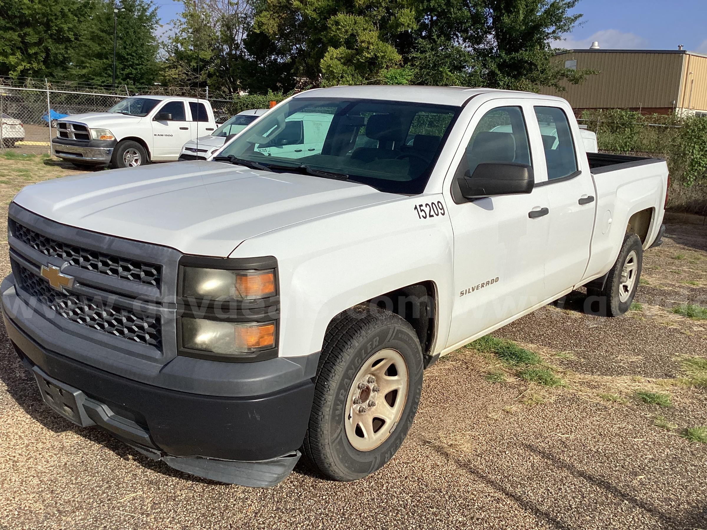 2015 Chevrolet Silverado 1500 Chevrolet Silverado Government Surplus Auction - Primary Photo