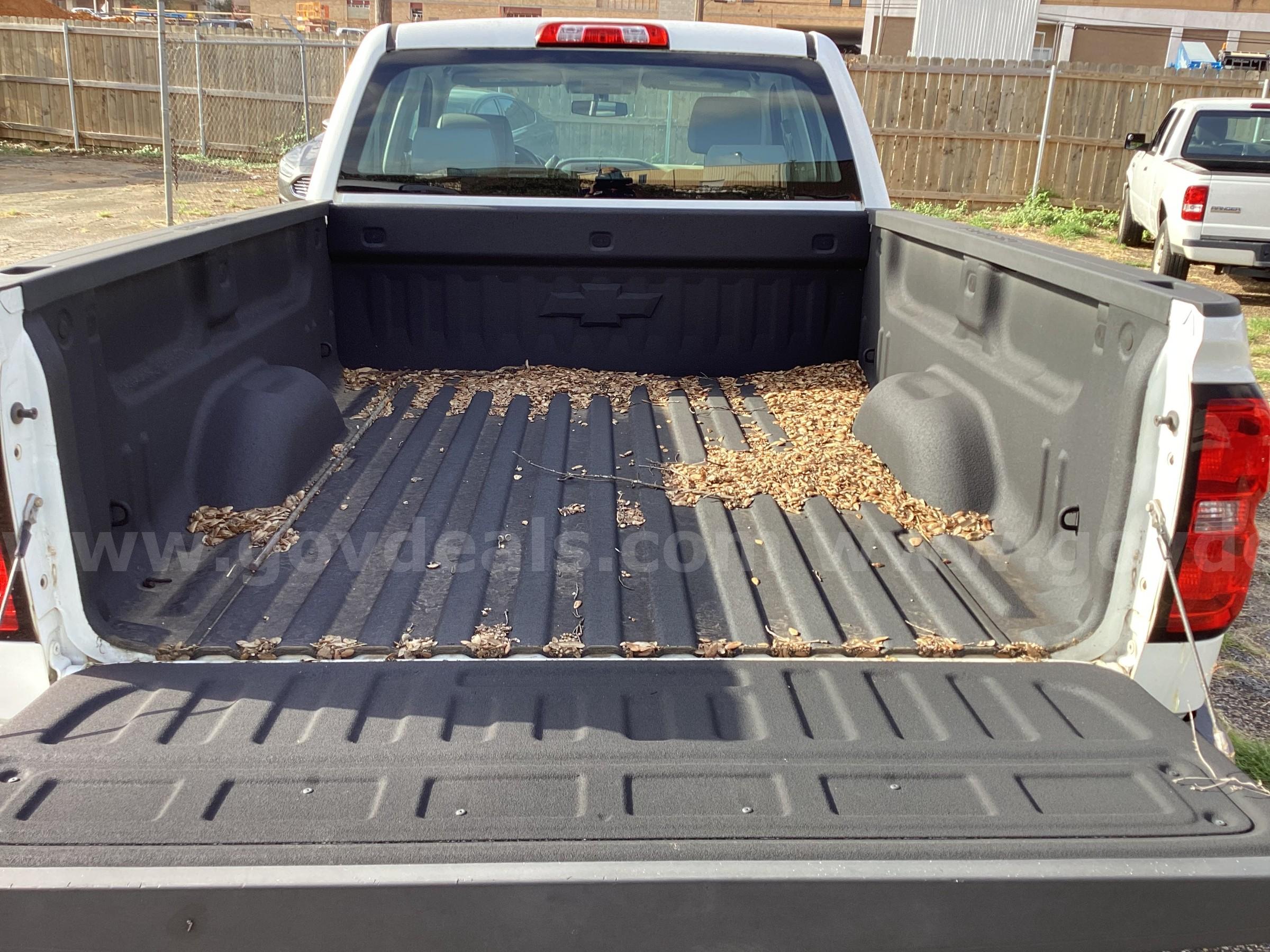 2015 Chevrolet Silverado 1500 Chevrolet Silverado Government Surplus Auction - Photo #3