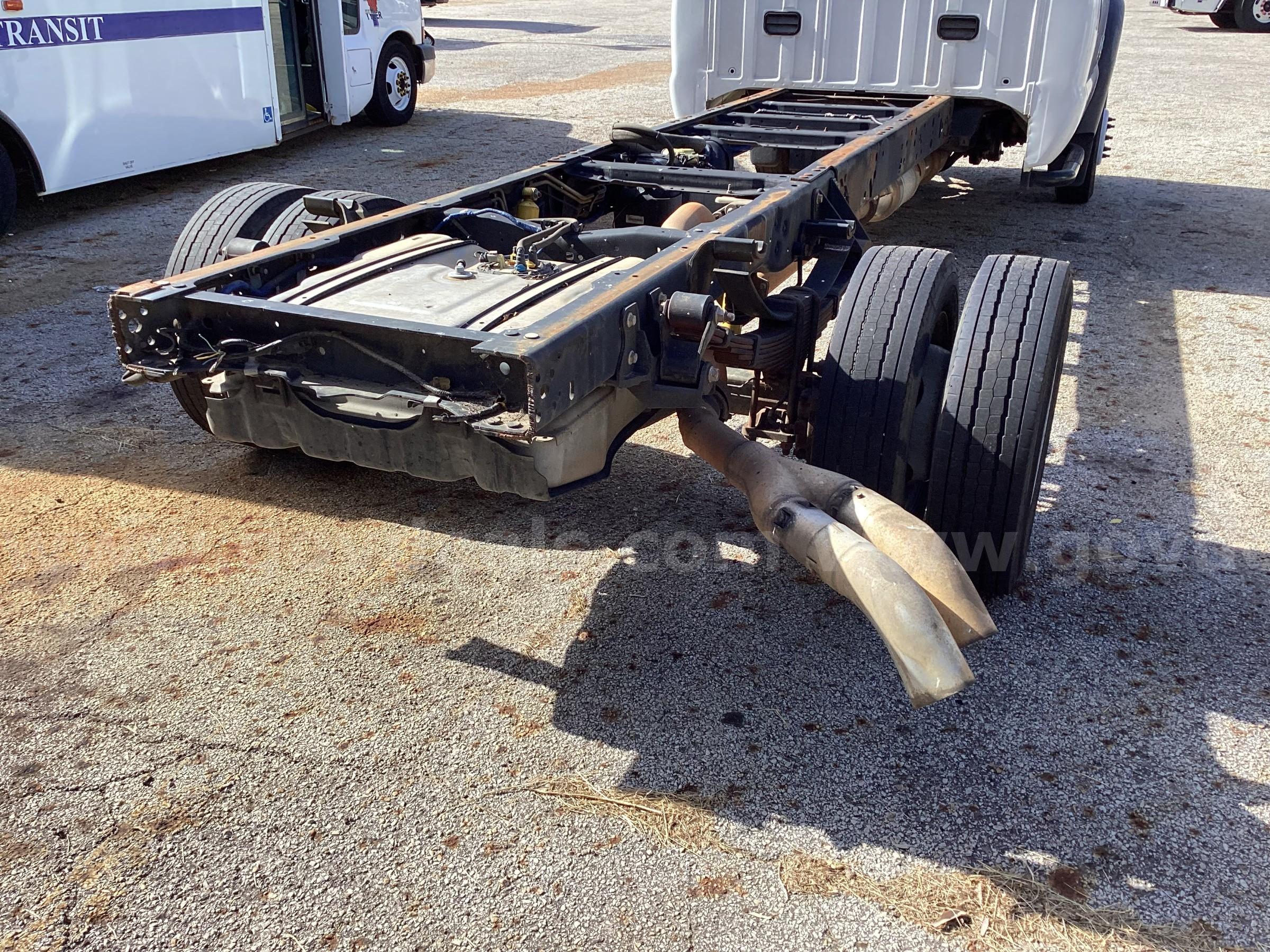 2016 Ford F-550 Ford F-550 Government Surplus Auction - Photo #4
