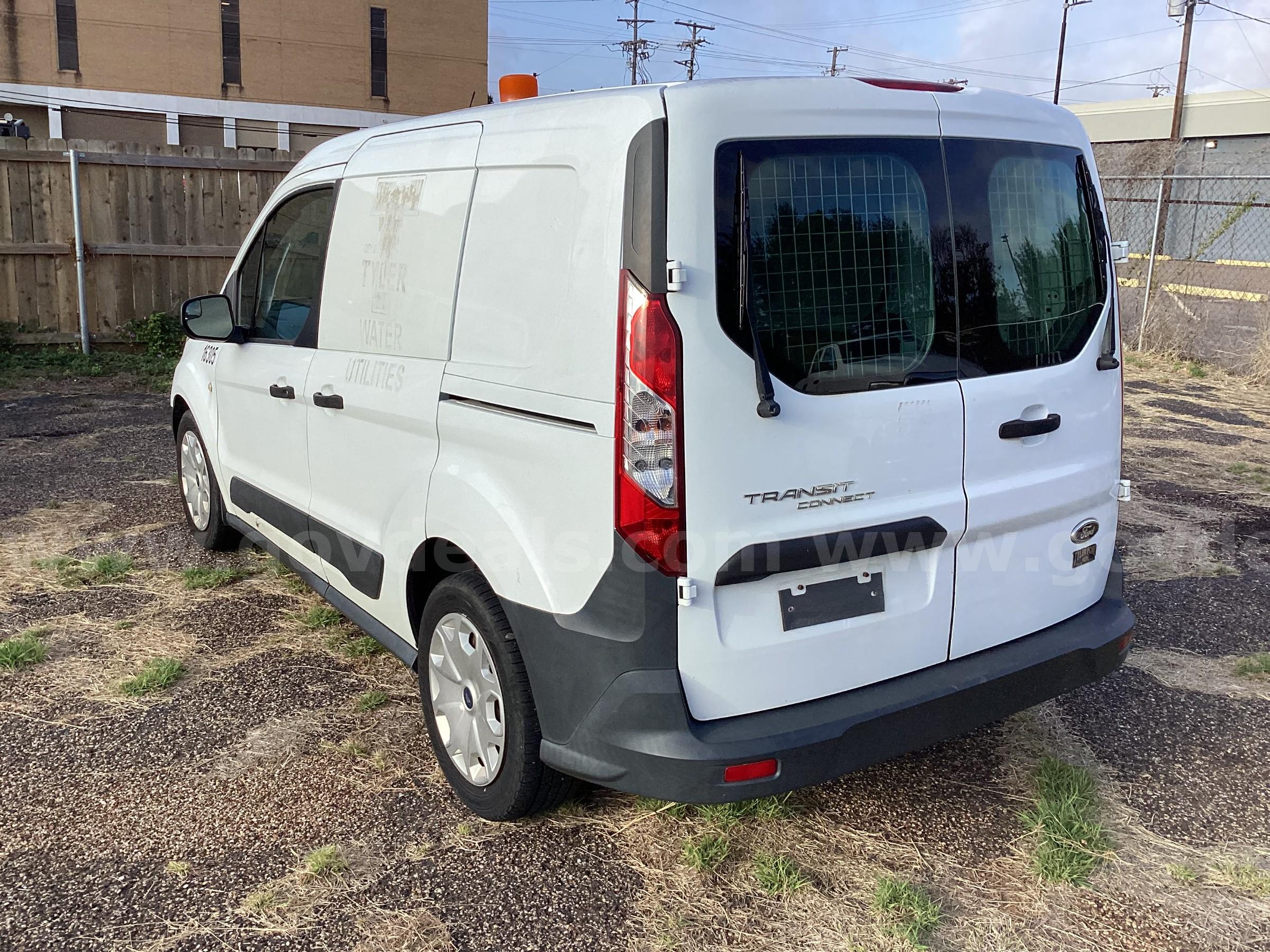 2016 Ford Transit Connect Cargo Van XL SWB w/Rear 180 Degree Door Ford Transit Government Surplus Auction - Photo #2