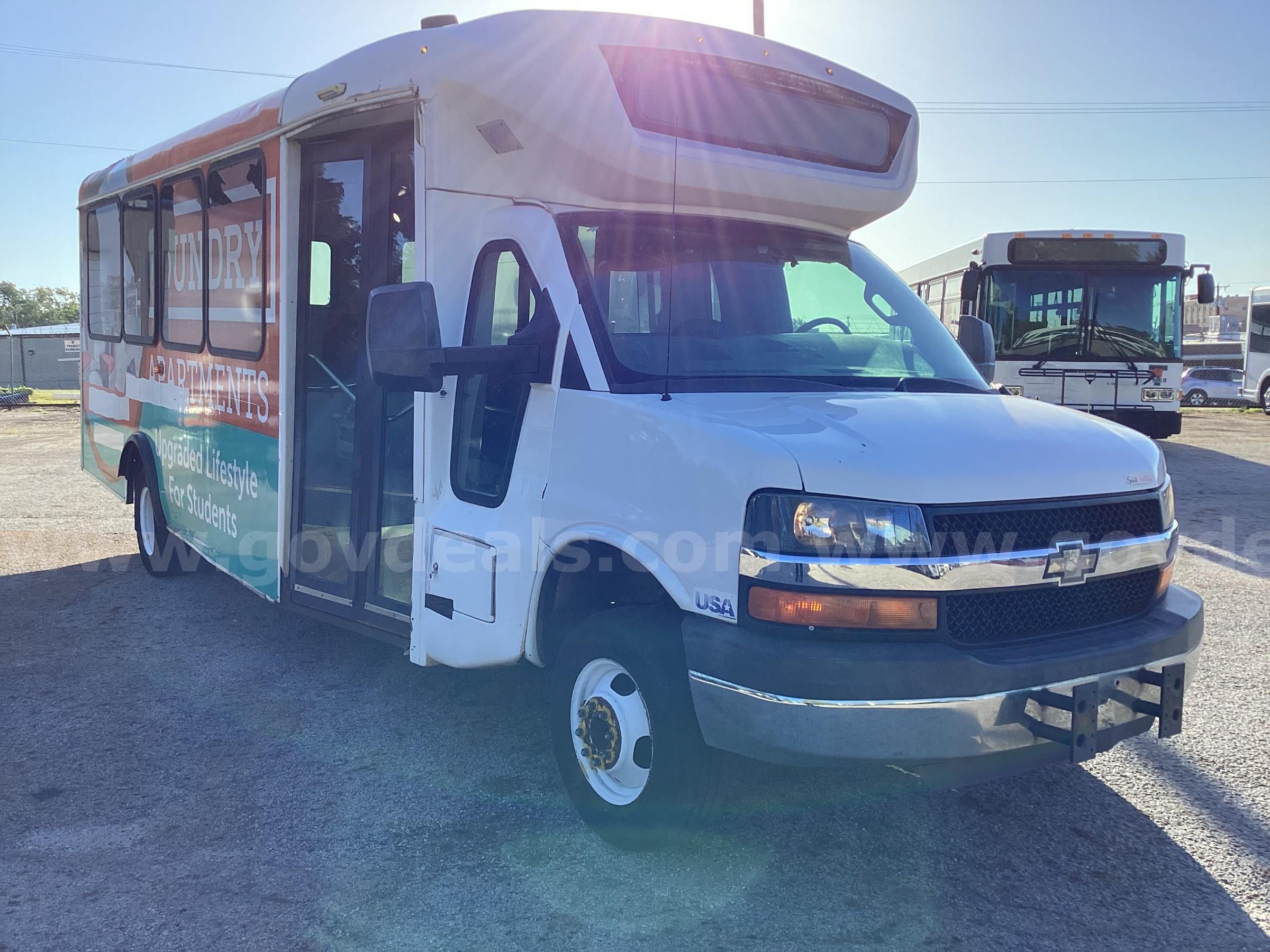 2016 Chevrolet Express Chevrolet Express Government Surplus Auction - Photo #6
