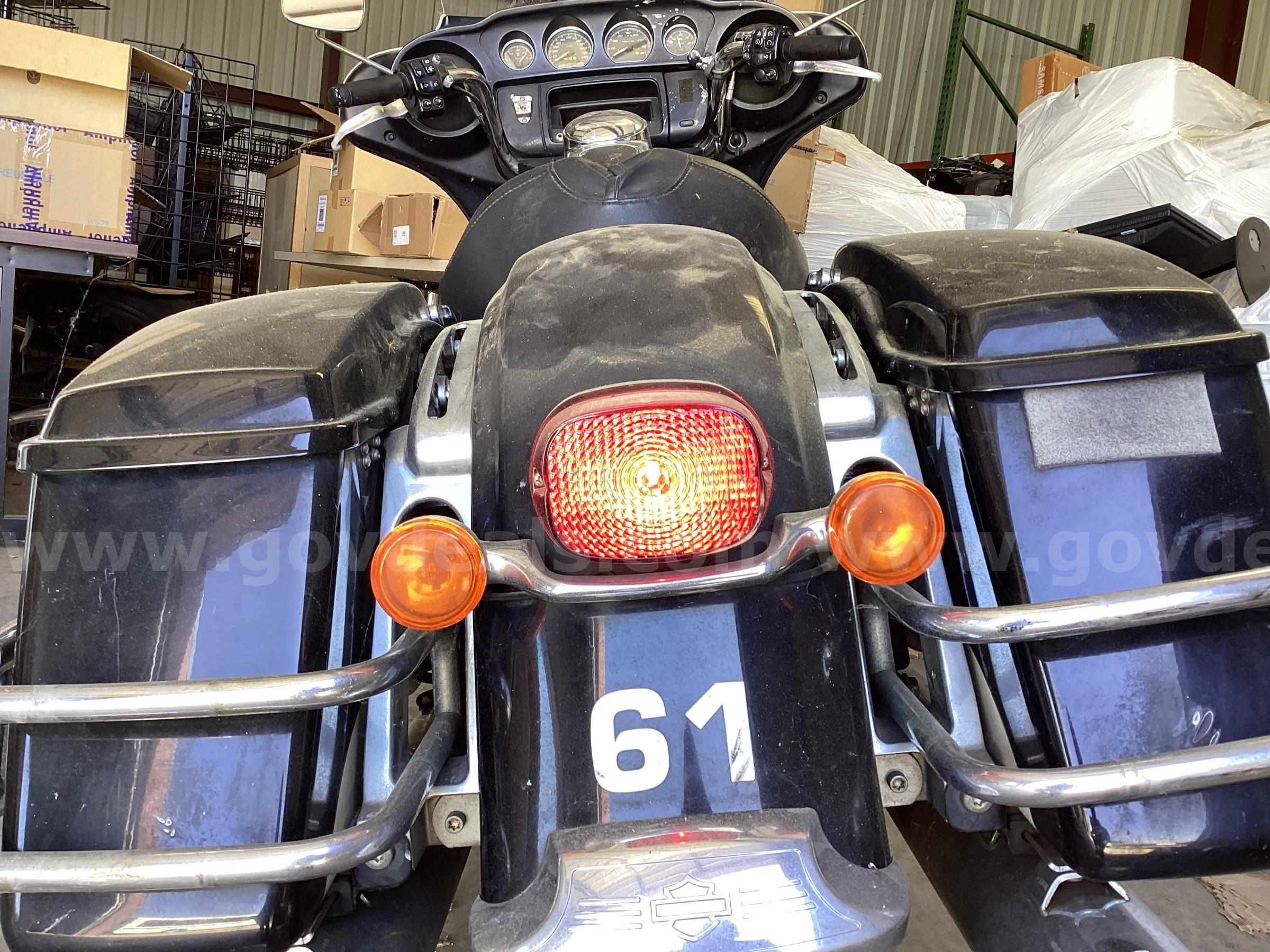 2017 Harley-Davidson FLHTP Harley-Davidson FLHTP Government Surplus Auction - Photo #2