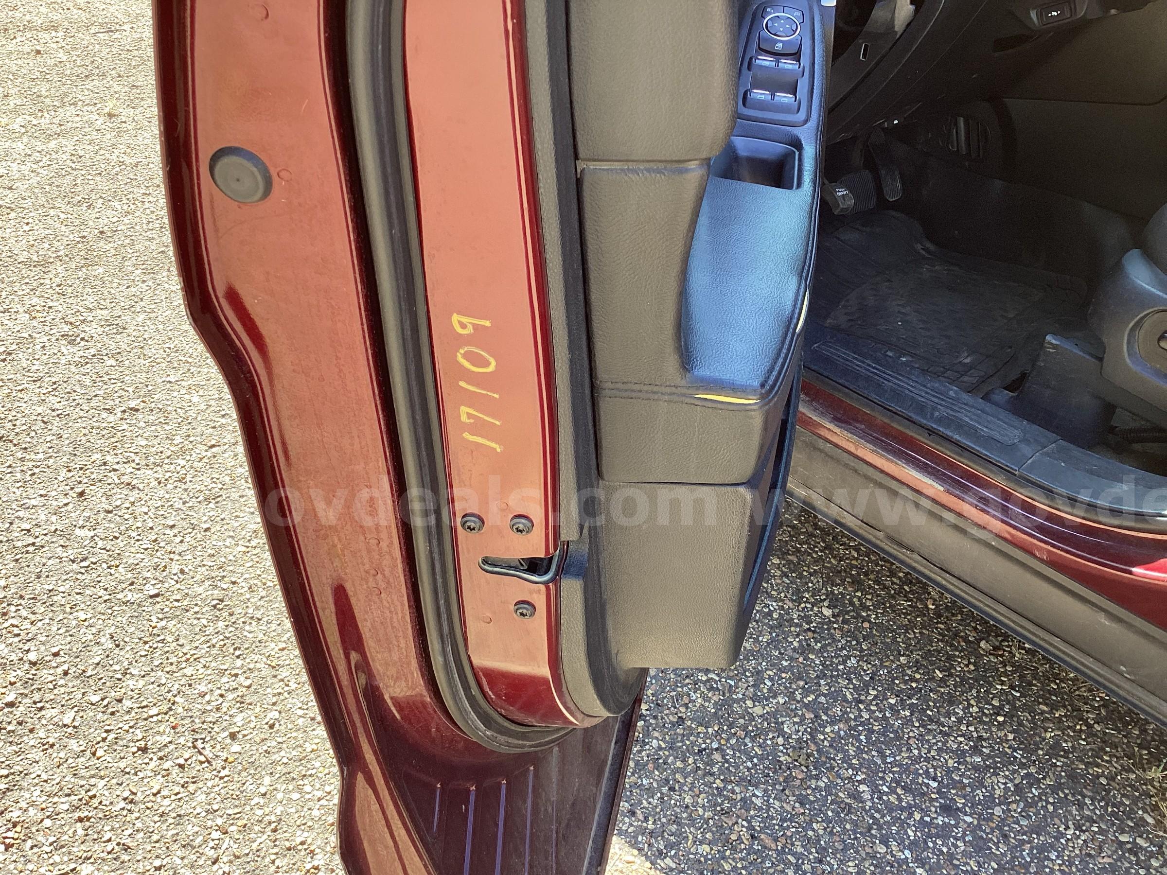 2017 Ford Explorer Ford Explorer Government Surplus Auction - Photo #4