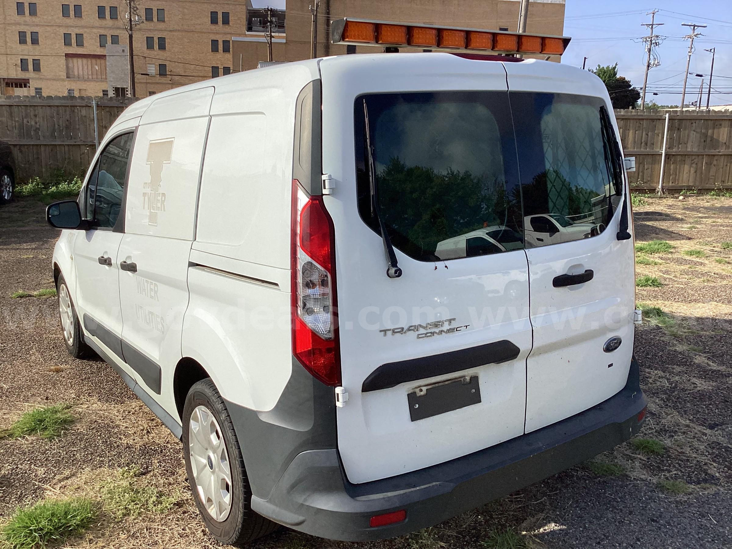 2017 Ford Transit Connect Cargo Van XL SWB w/Rear 180 Degree Door Ford Transit Government Surplus Auction - Photo #2