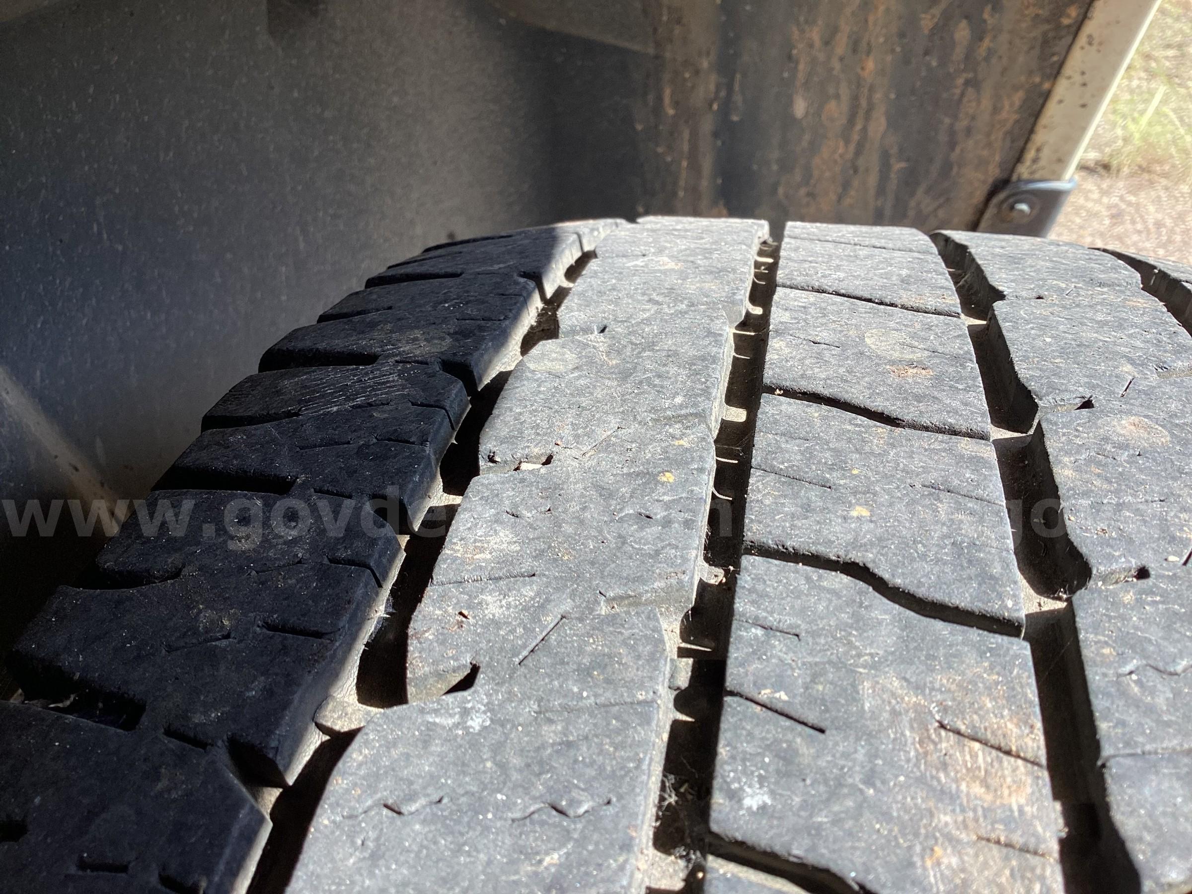 2019 RAM 1500 Classic RAM RAM 1500 Government Surplus Auction - Photo #6