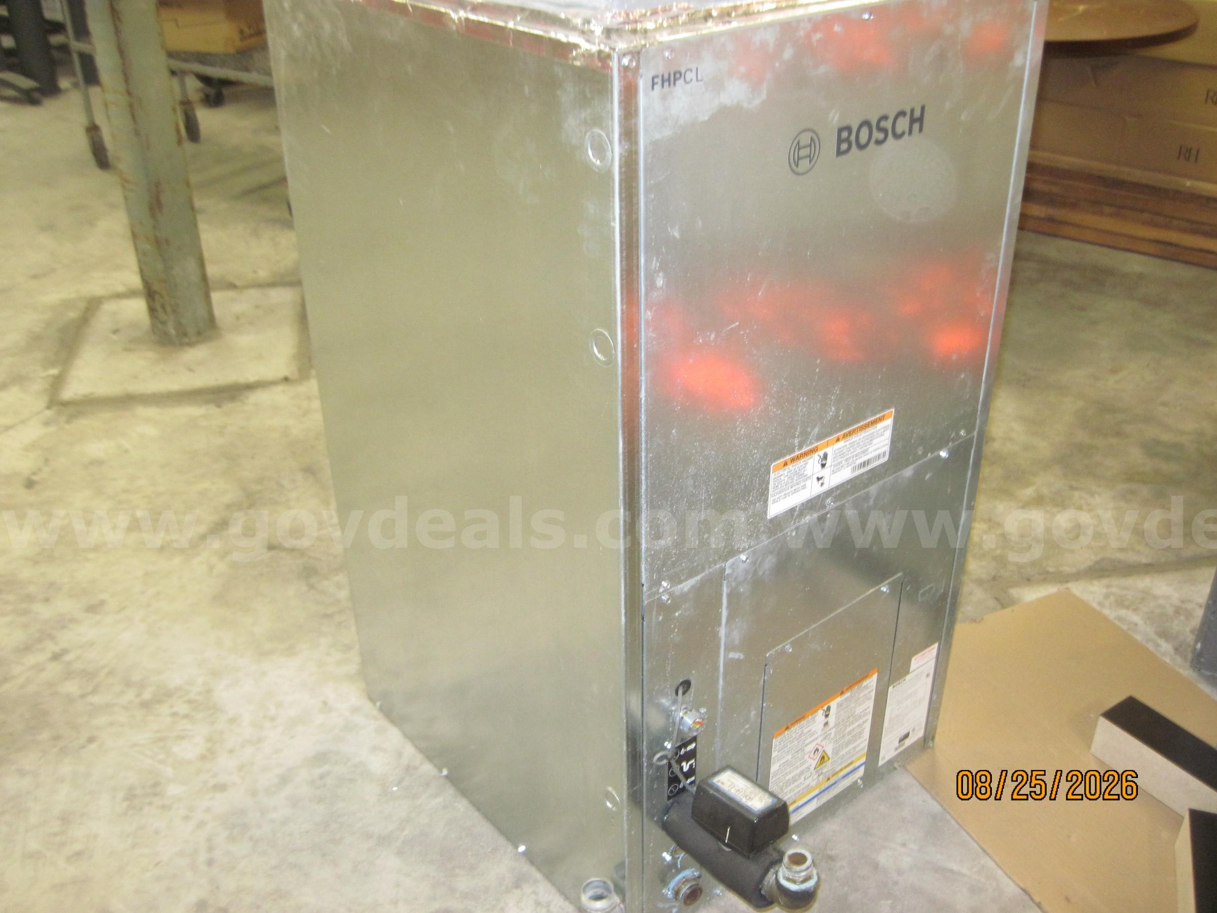 BOSCH WATER SOURCE HEAT PUMP  CL060 Government Surplus Auction - Photo #3