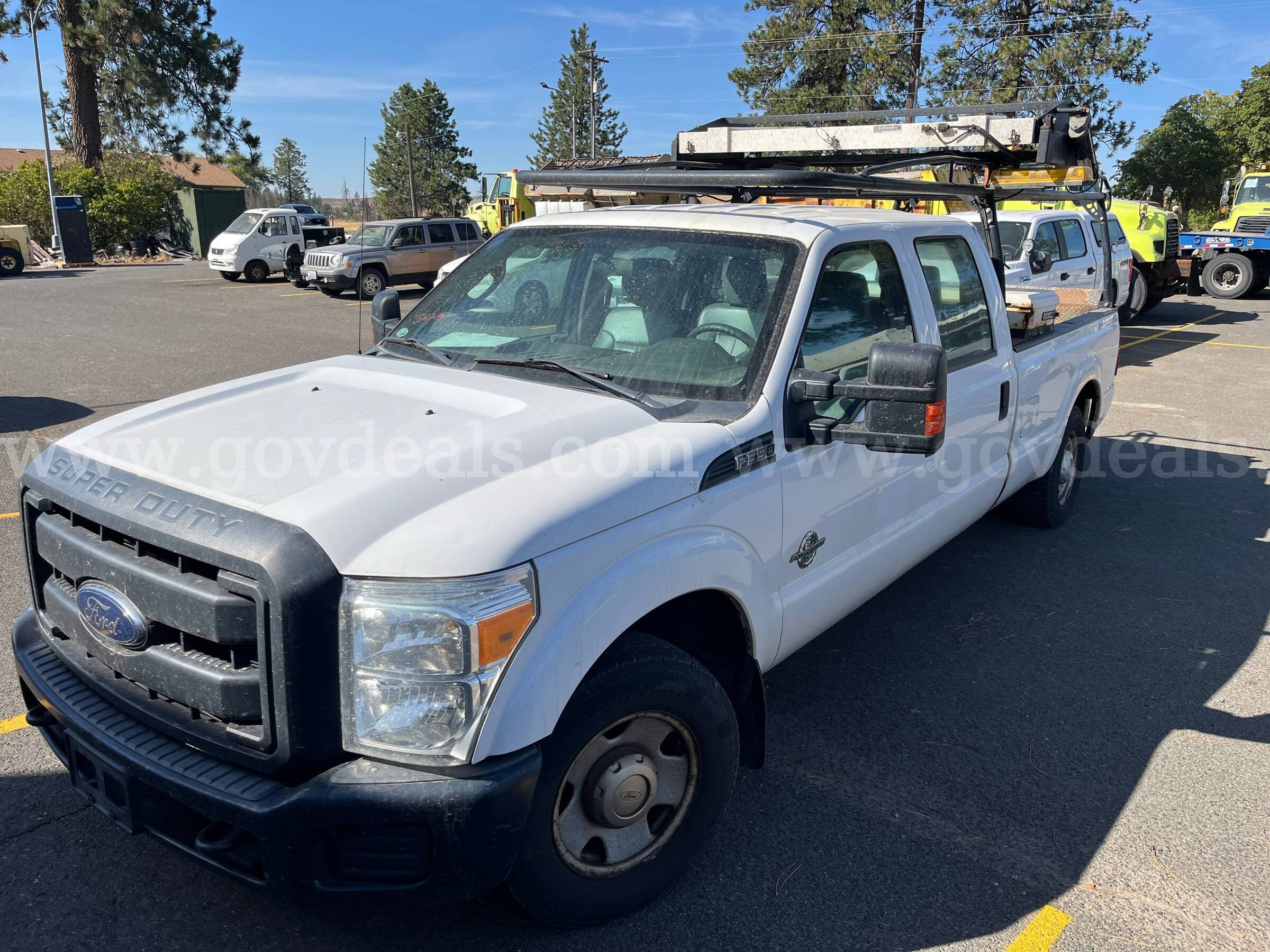 2015 Ford F-350 SD 2x4 (ID#12532) (26-2405) 405