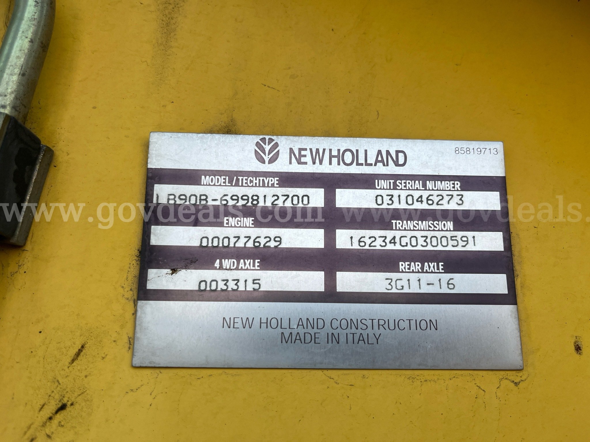 2003 New Holland Backhoe (ID#12534) (26-2626) 405 New Holland 2626 Government Surplus Auction - Photo #4