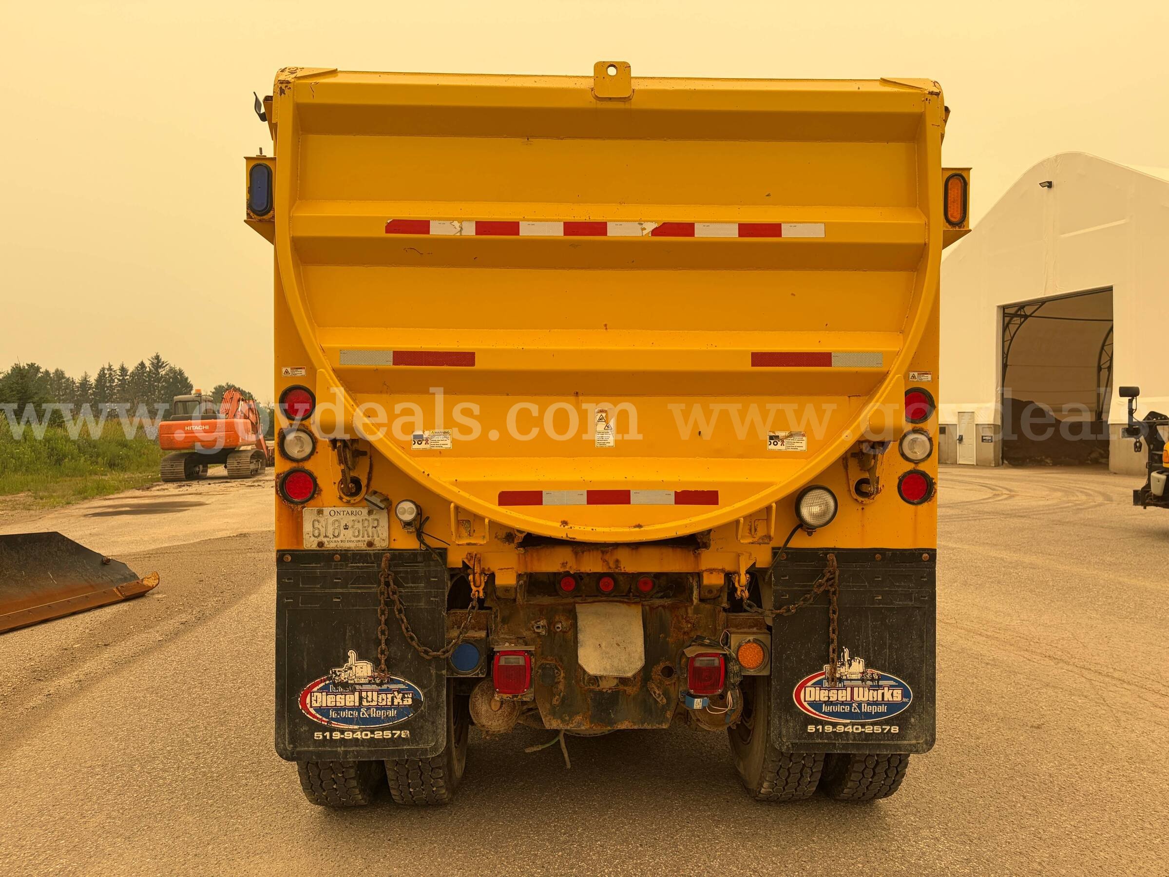 2006 Sterling LT9500 Sterling LT9500 Government Surplus Auction - Photo #5