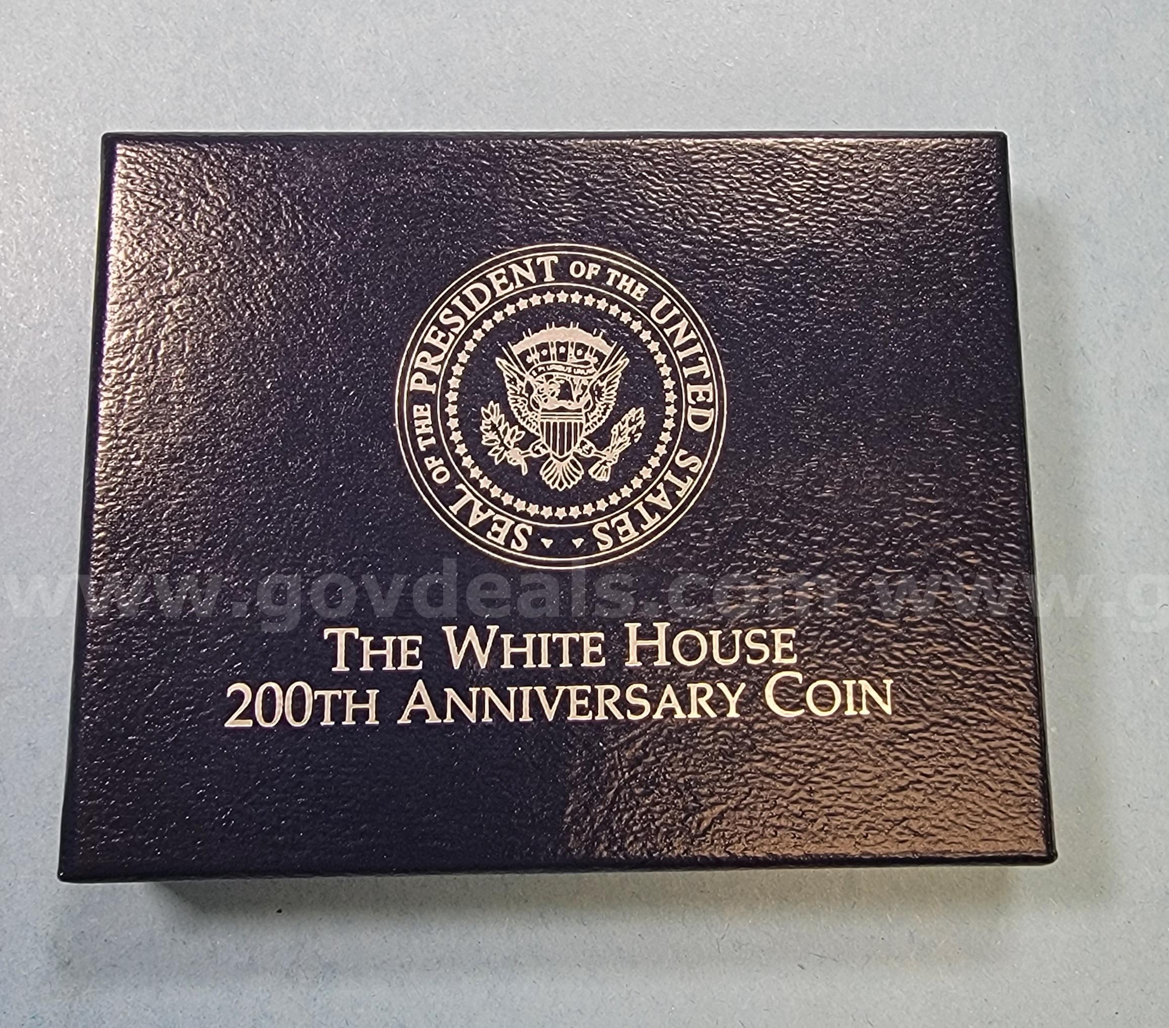 Silver 1992 White House 200th Anniversary Coin  200th Government Surplus Auction - Photo #3
