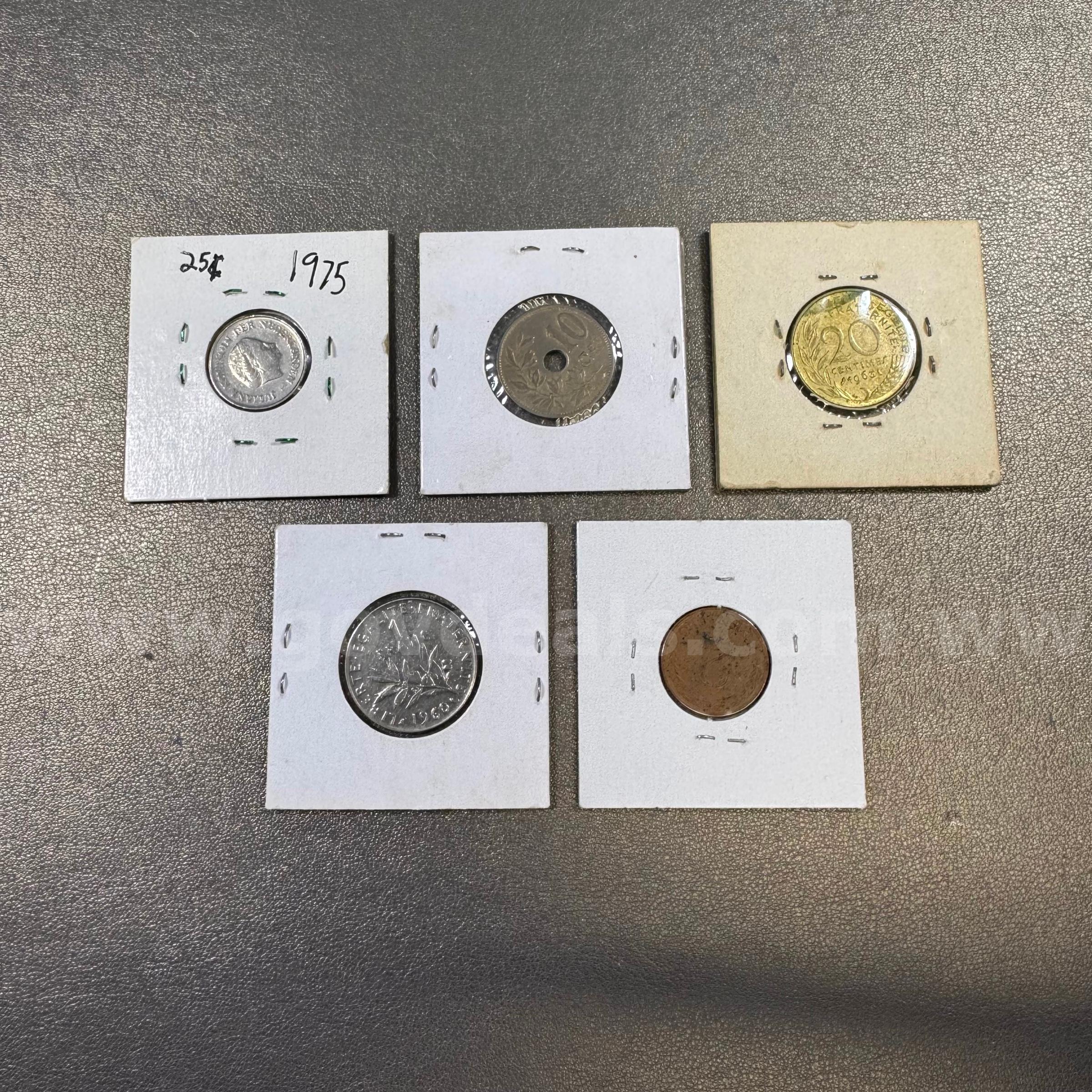 Bag of Foreign Coins - France   Government Surplus Auction - Photo #2