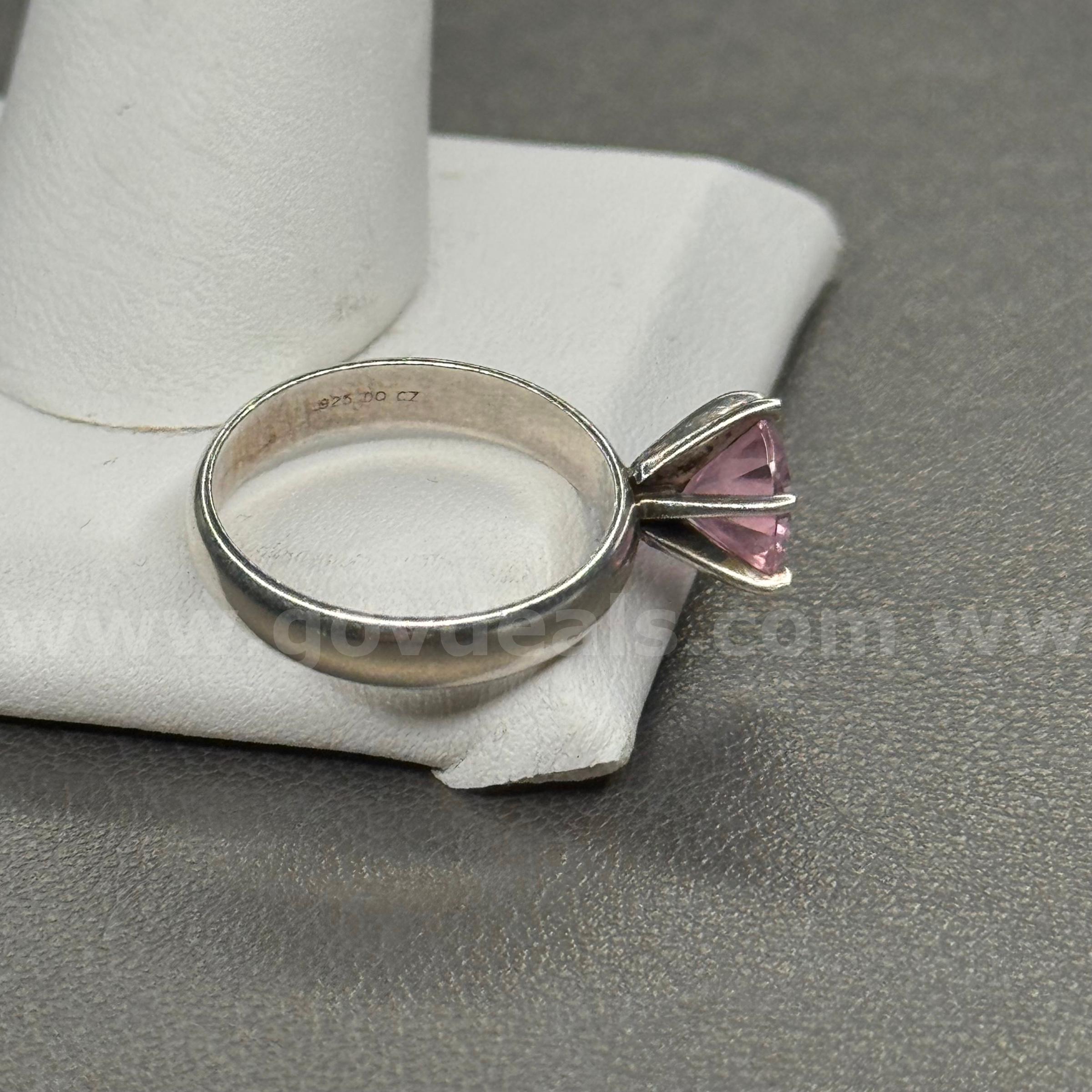 925 Silver Ring with Pink Stone  925 Government Surplus Auction - Photo #2