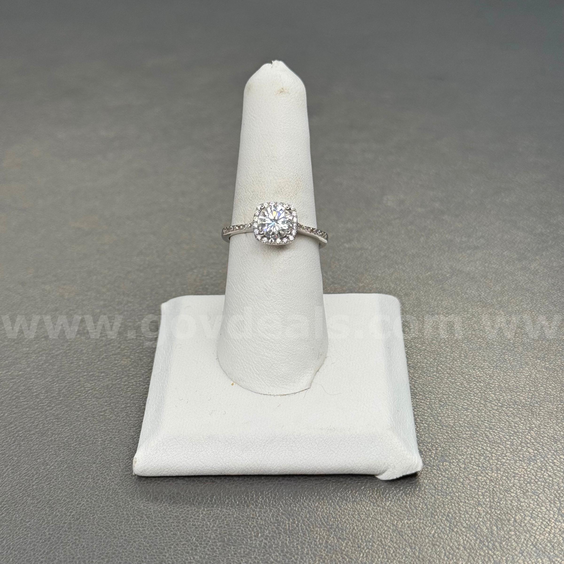 925 Silver Ring with White Stone  925 Government Surplus Auction - Primary Photo