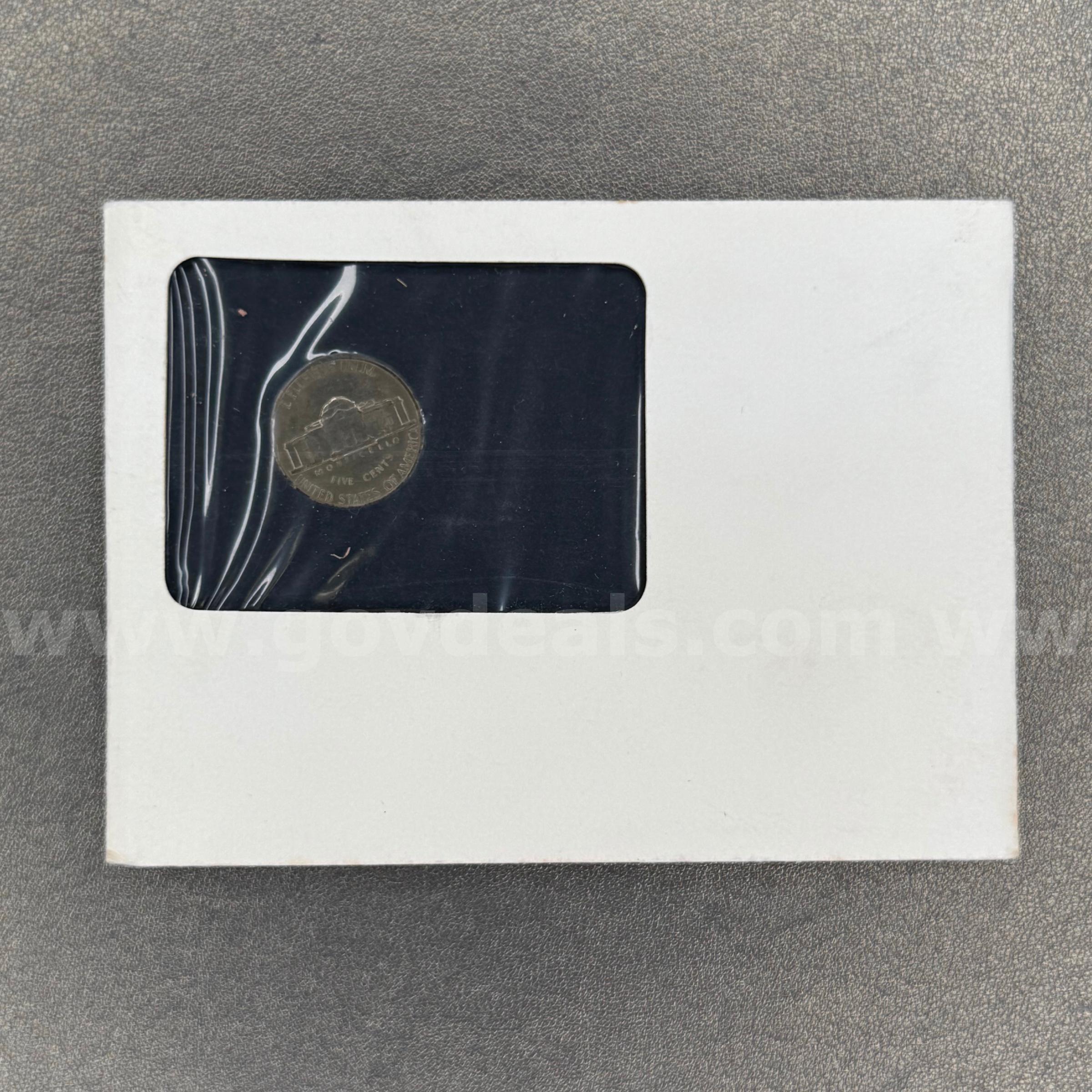 1966 First Day First Issue Penny in Envelope   Government Surplus Auction - Photo #2