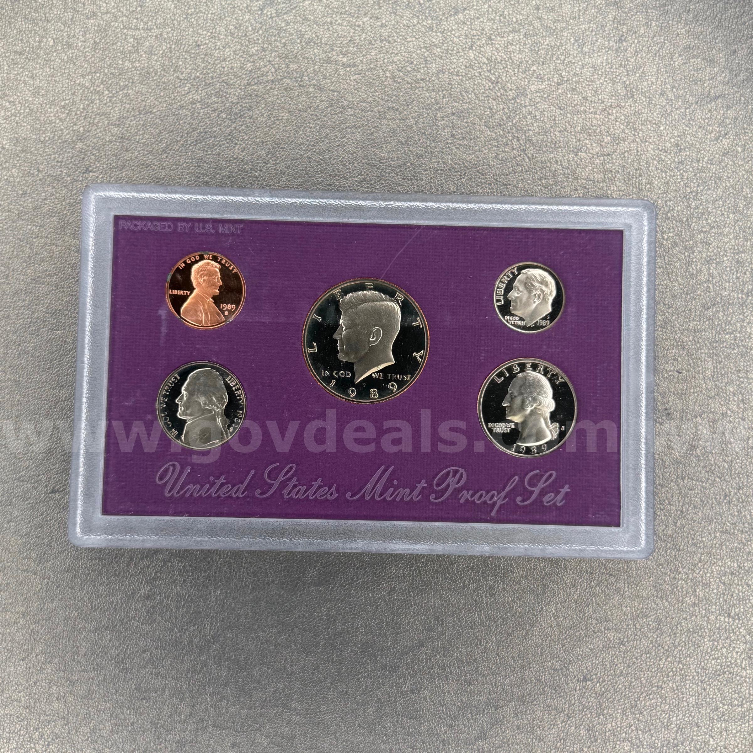 1989 US Mint Proof Set   Government Surplus Auction - Primary Photo